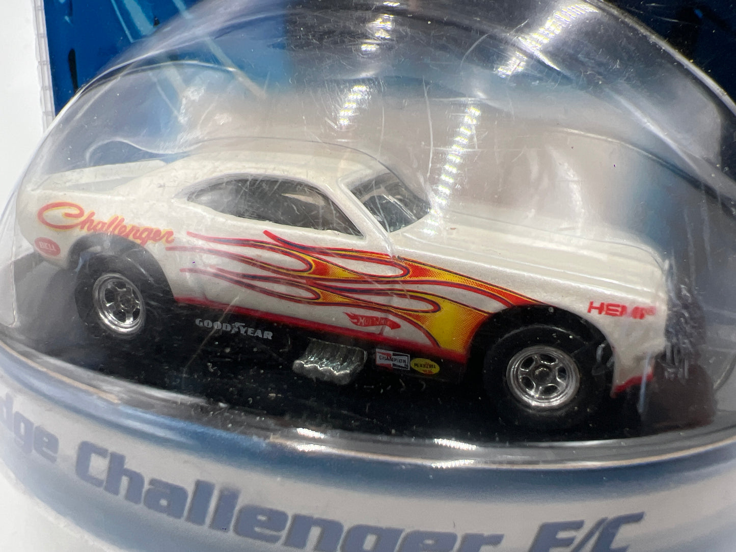 2005 Hot Wheels Real Riders Limited Edition Series Dodge Challenger F/C White SR