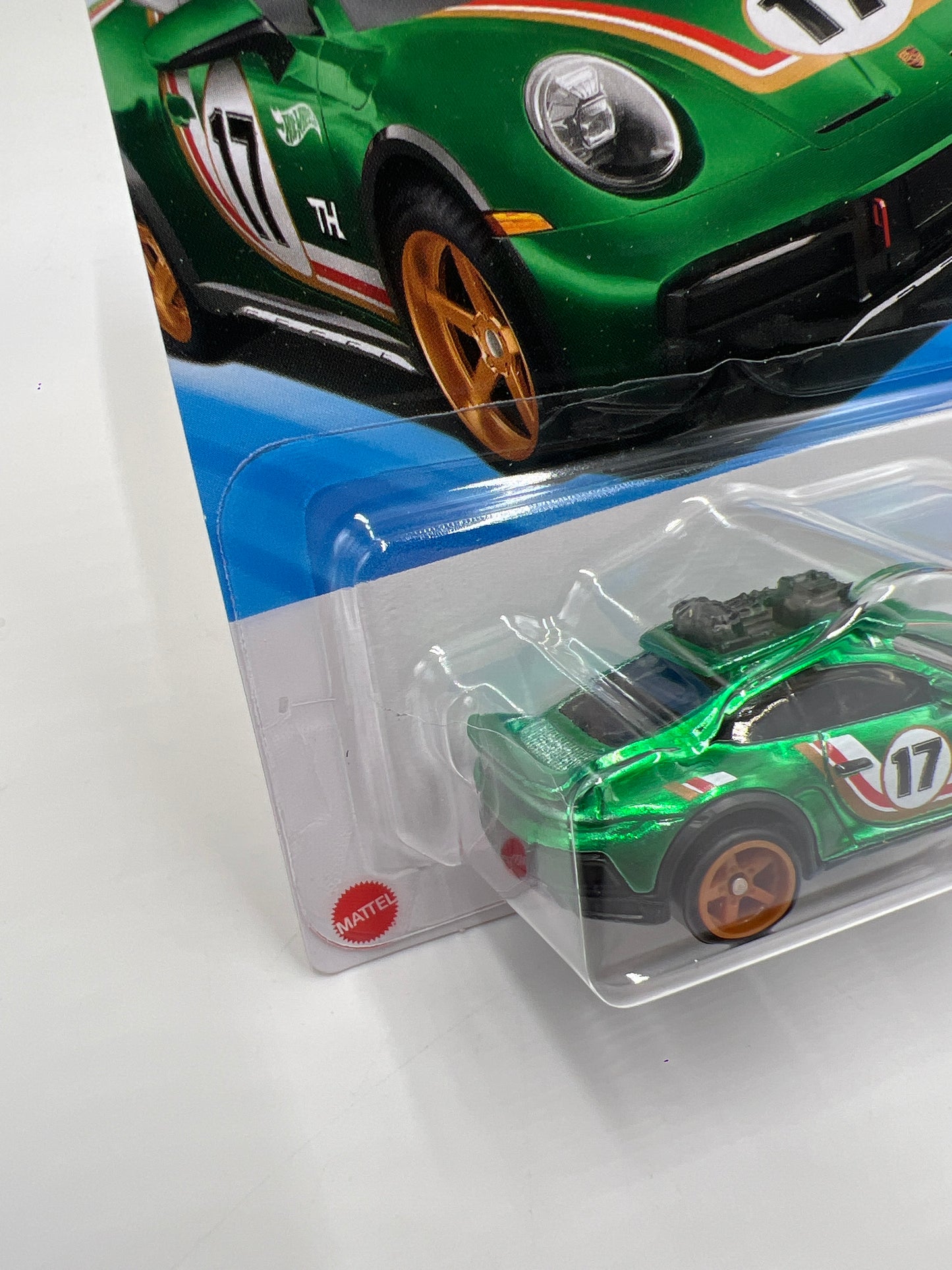 2025 Hot Wheels Factory Sealed Super Treasure Hunt #154 Porsche 911 Rallye Green W/Protector Cracked Blister