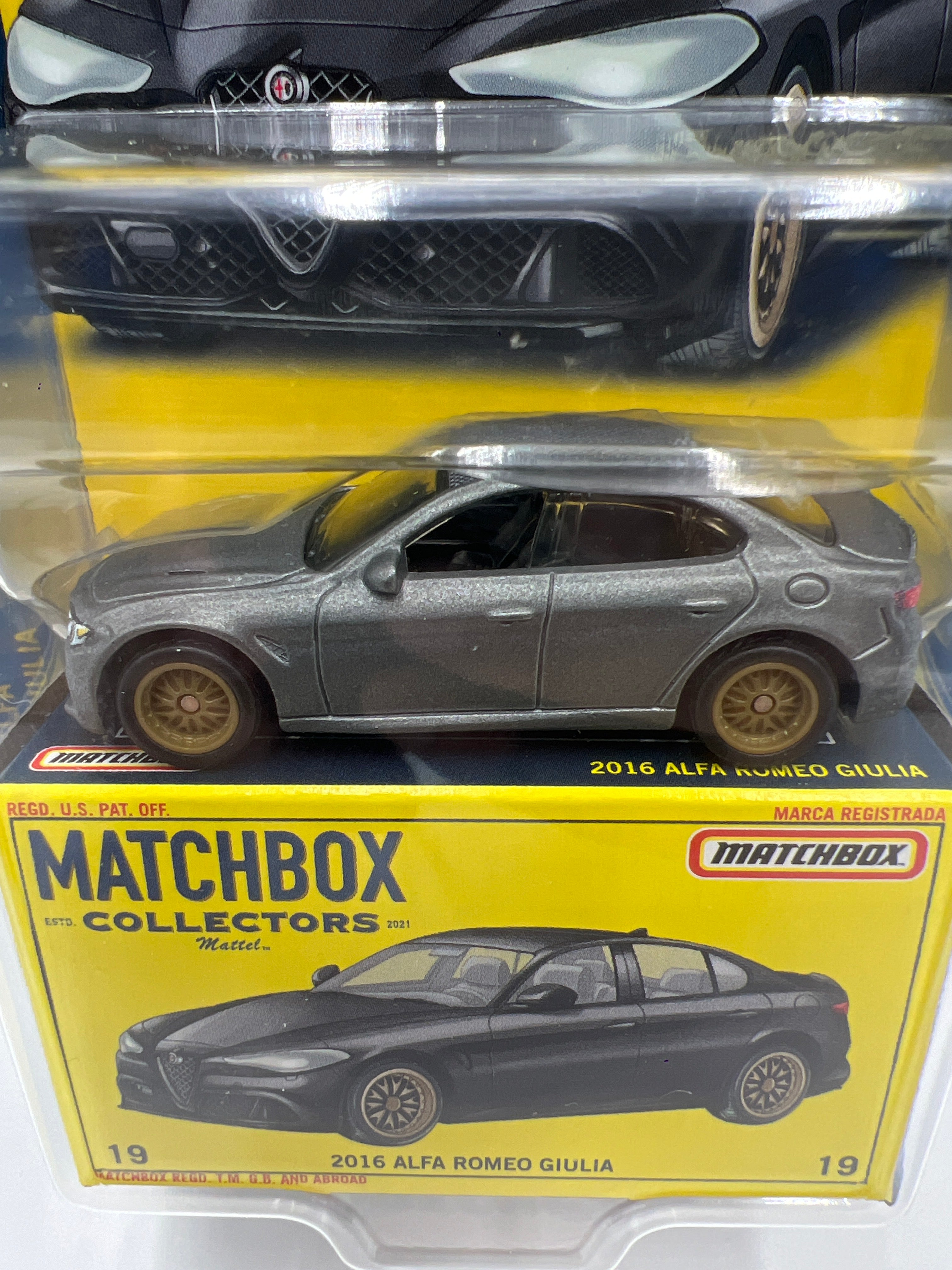 2021 Matchbox Collectors #19 2016 Alfa Romeo Giulia Gray 171E