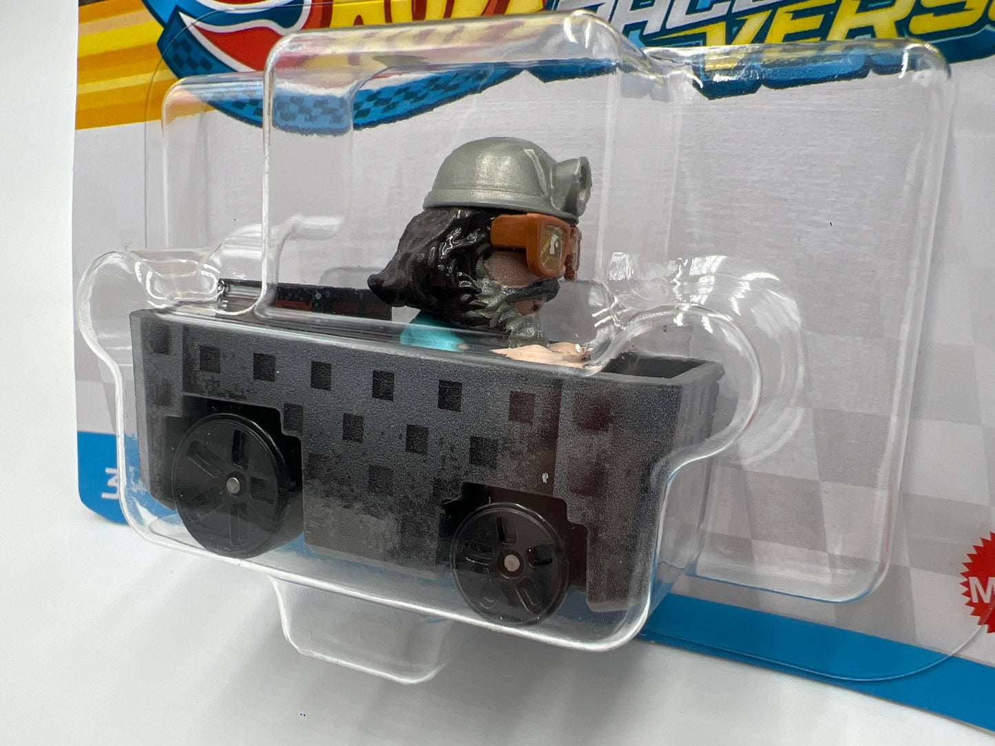 2025 Hot Wheels Racer Verse A Minecraft Movie Steve 111B