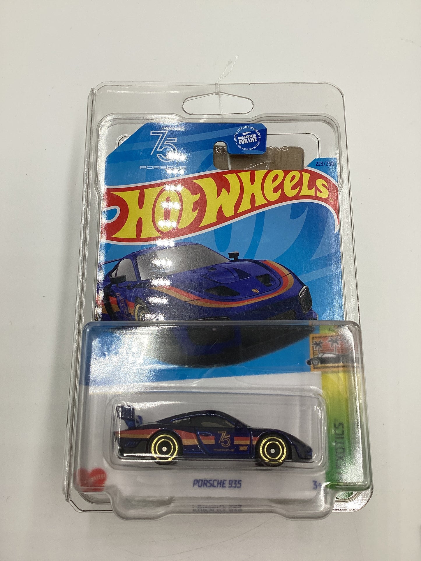 2023 Hot Wheels Super Treasure Hunt #223 Porsche 935 Blue W/ Protector