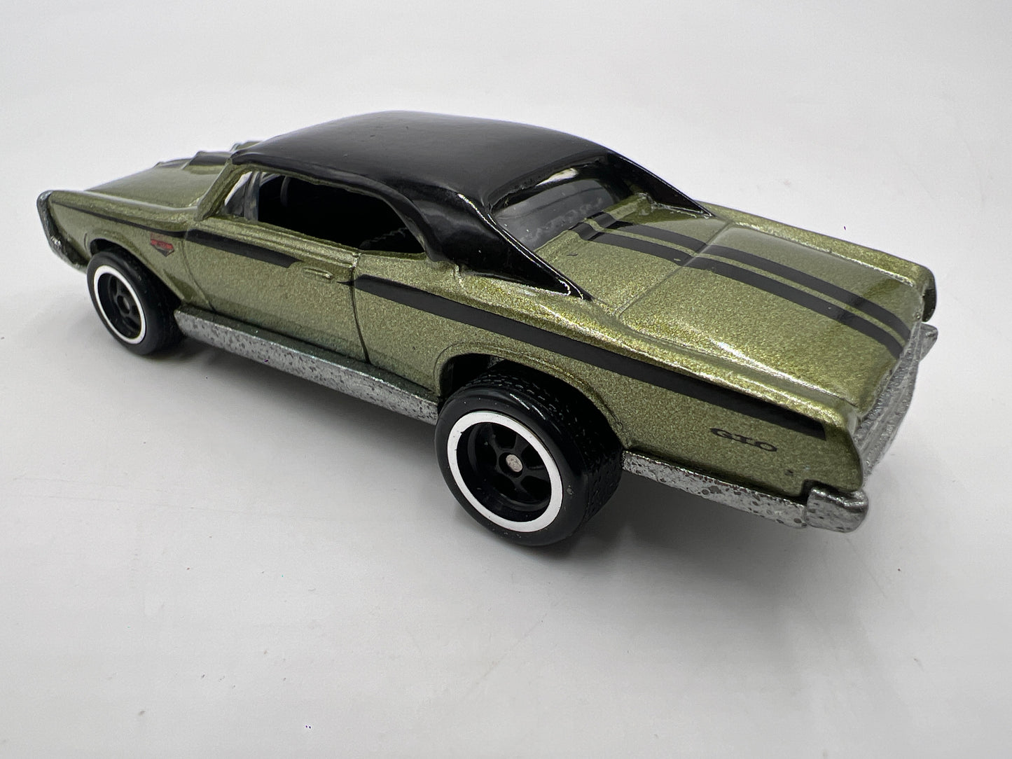 Hot Wheels Larrys Garage Chase Premium 67 Pontiac GTO Green Loose