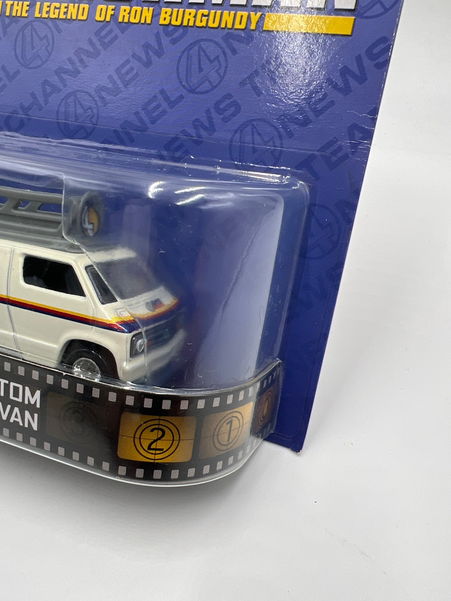 Hot Wheels Retro Entertainment Anchorman 77 Custom Dodge Van White 243C