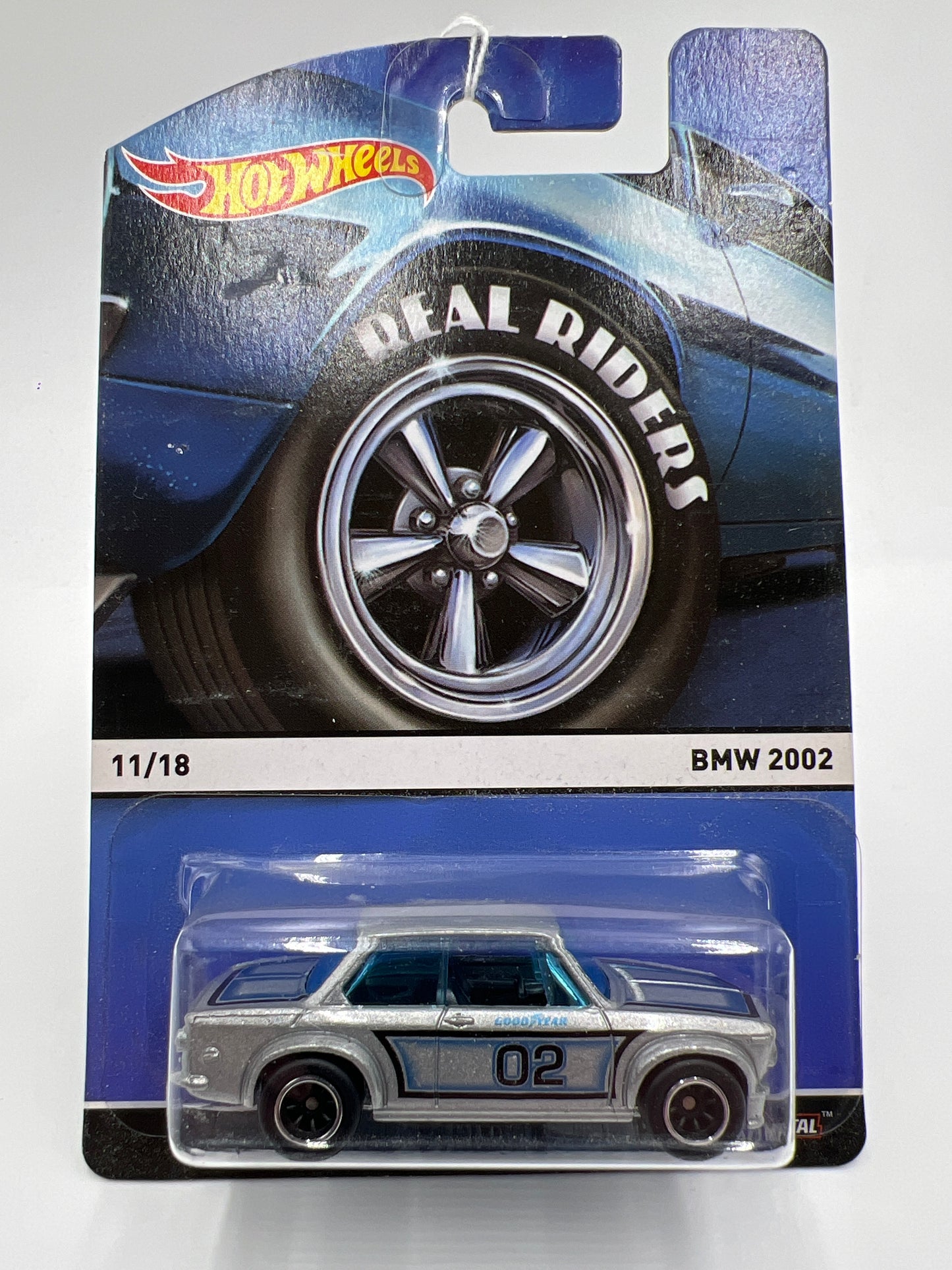 Hot Wheels Heritage Real Riders #11 BMW 2002 Silver 245A