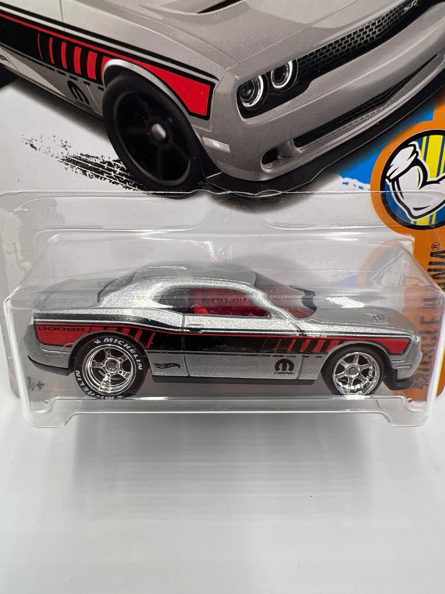Hot Wheels 15 Dodge Challenger Silver Wheel Swap Custom On Card W/Protector SR