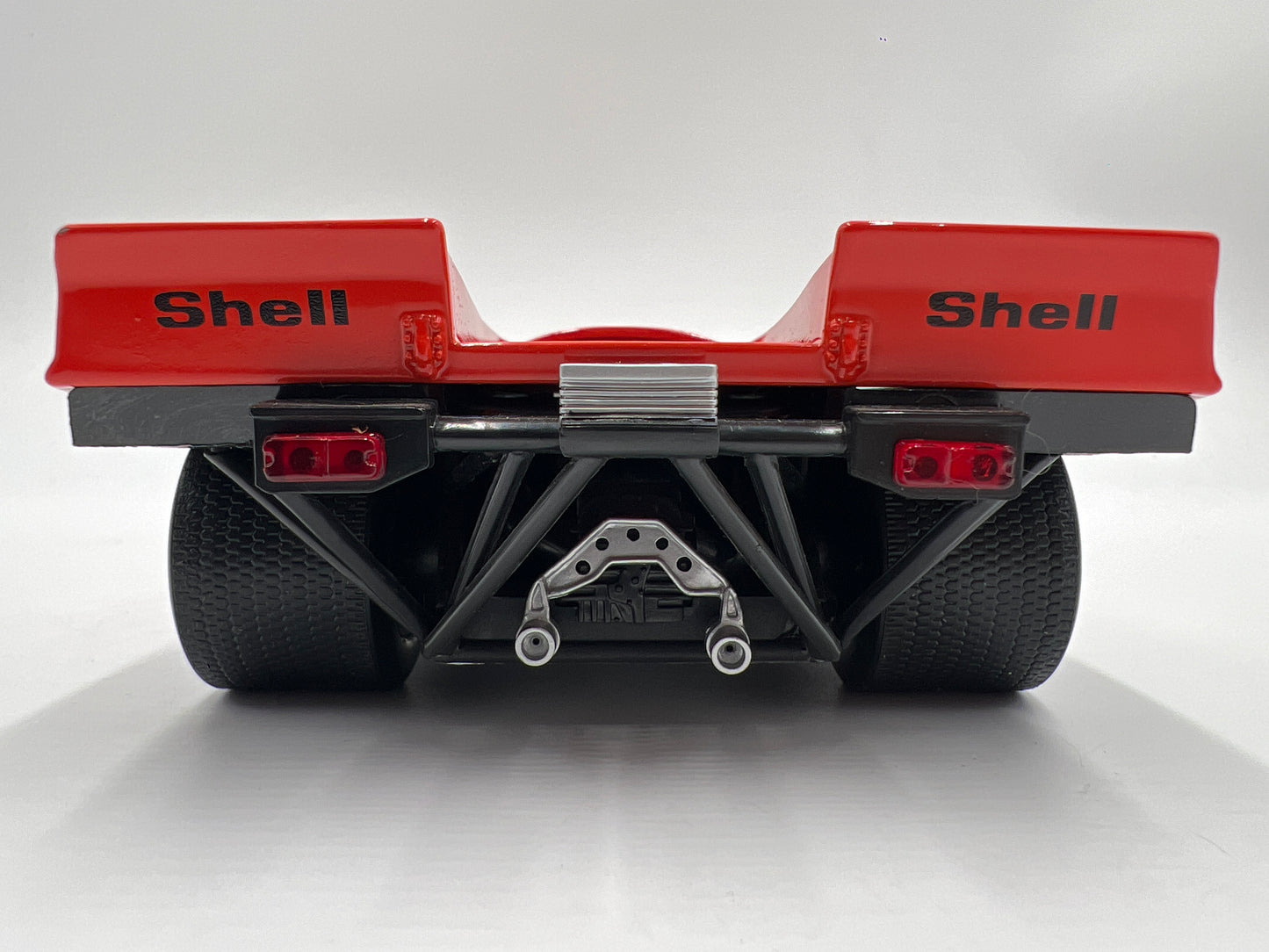 Universal Hobbies 1/18 Scale Porsche 917 #23 Le Mans Winner Red Loose