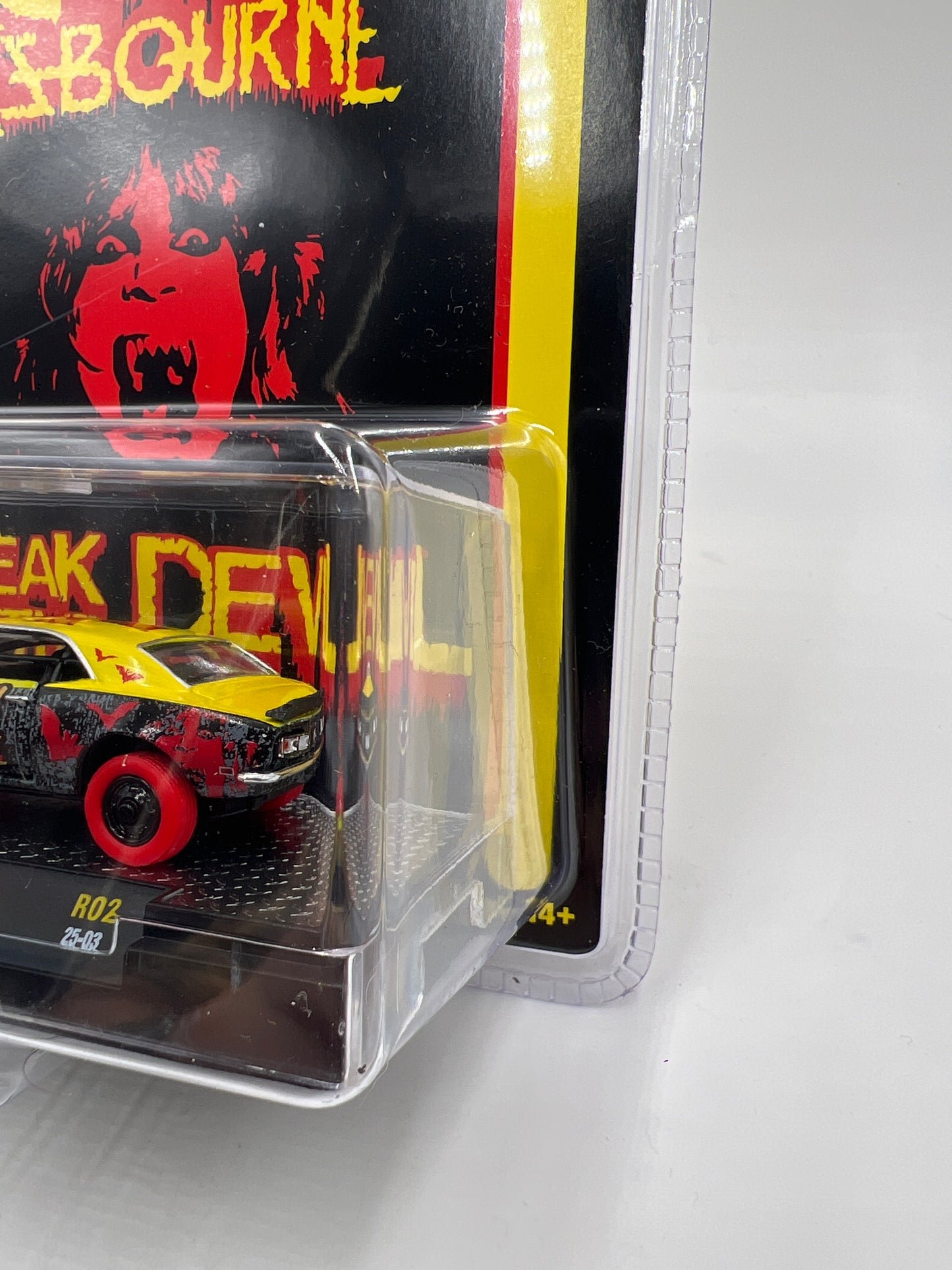 M2 Machines R02 CHASE Rock Legends Ozzy Ozbourne 1968 Chevrolet Camaro SS 350