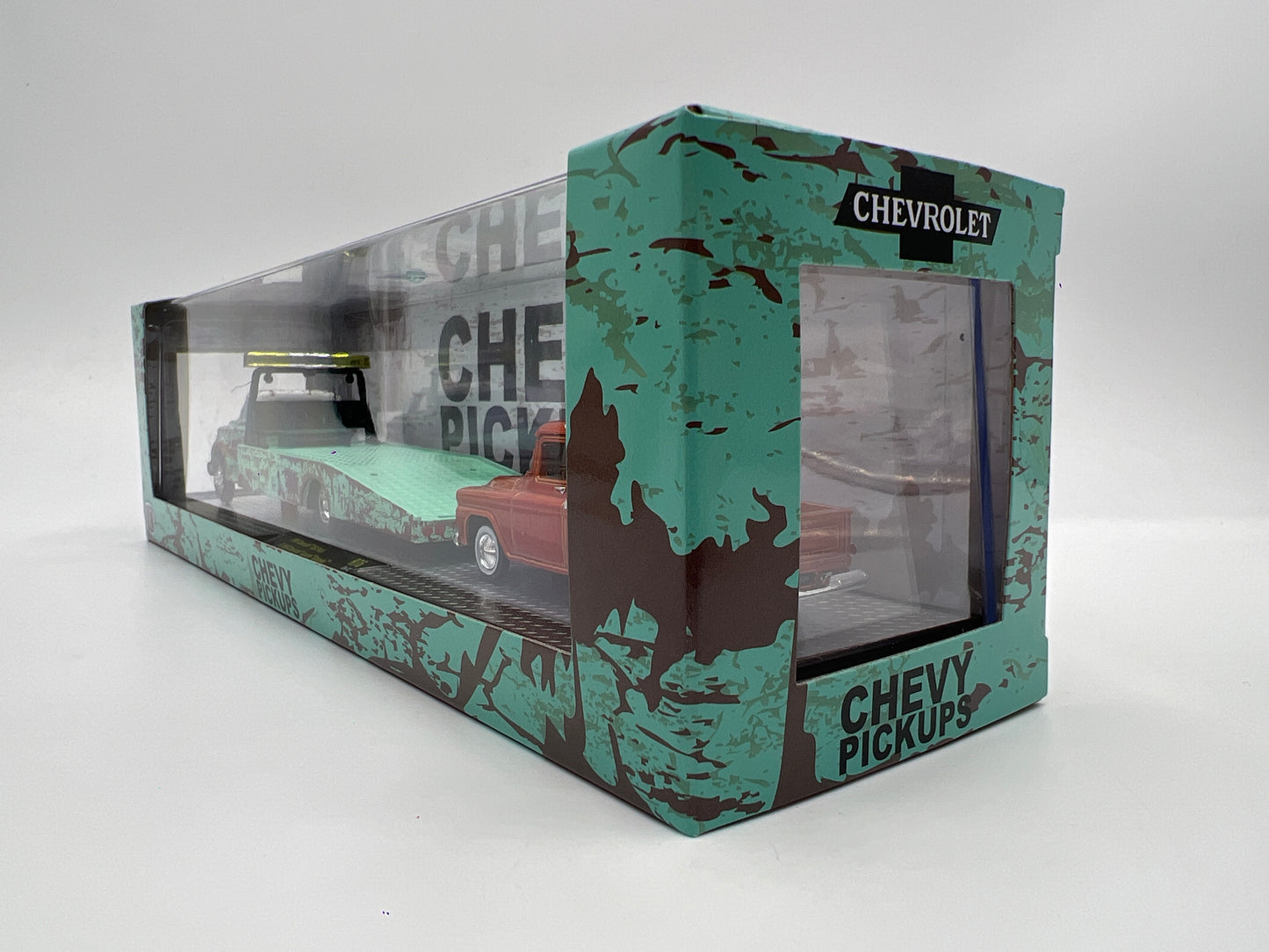 M2 Machines Auto Haulers 1968 Chevrolet C60 Truck & 1958 Chevrolet Apache Stepside R76