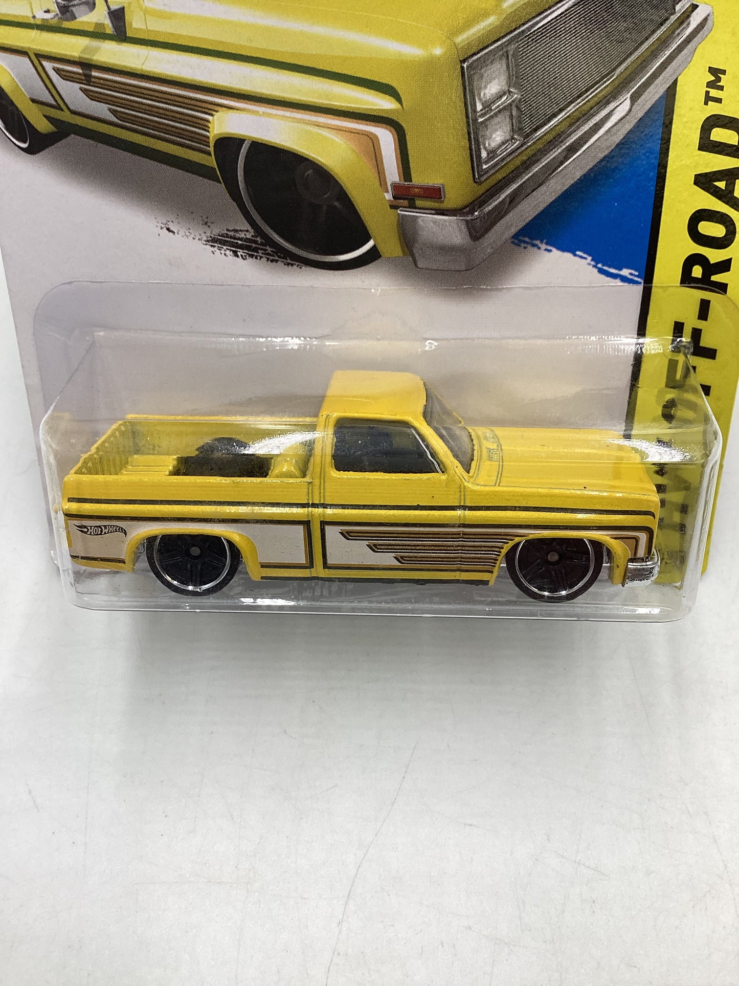 2014 Hot wheels #136 83 Chevy Silverado Yellow