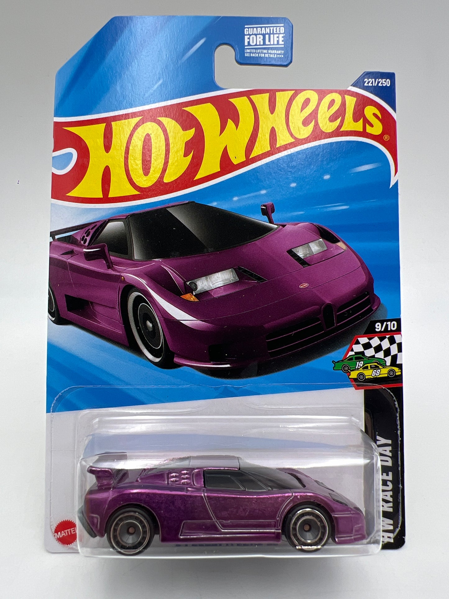 2025 Hot Wheels Super Treasure Hunt #221 94 Bugatti EB110 SS Purple W/Protector