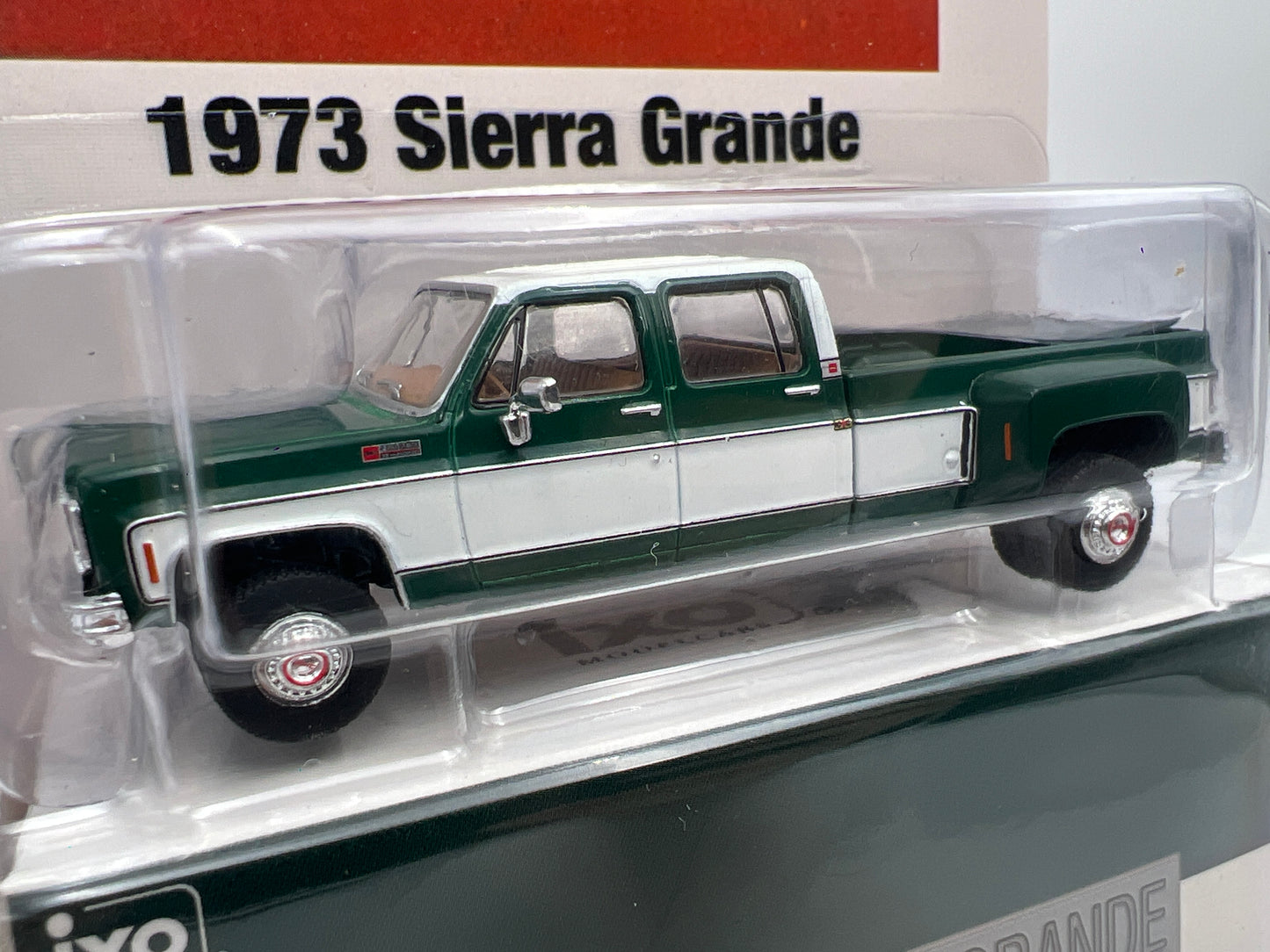 IXO Models 1973 GMC Sierra Grande 3500 Crew Cab Green/White