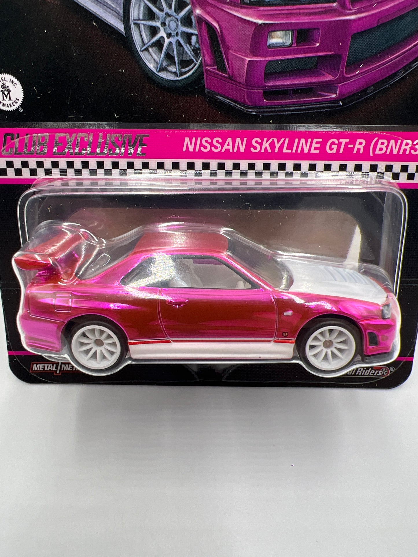 2023 Hot Wheels RLC Club Exclusive Nissan Skyline GT-R BNR34 Pink W/Protector