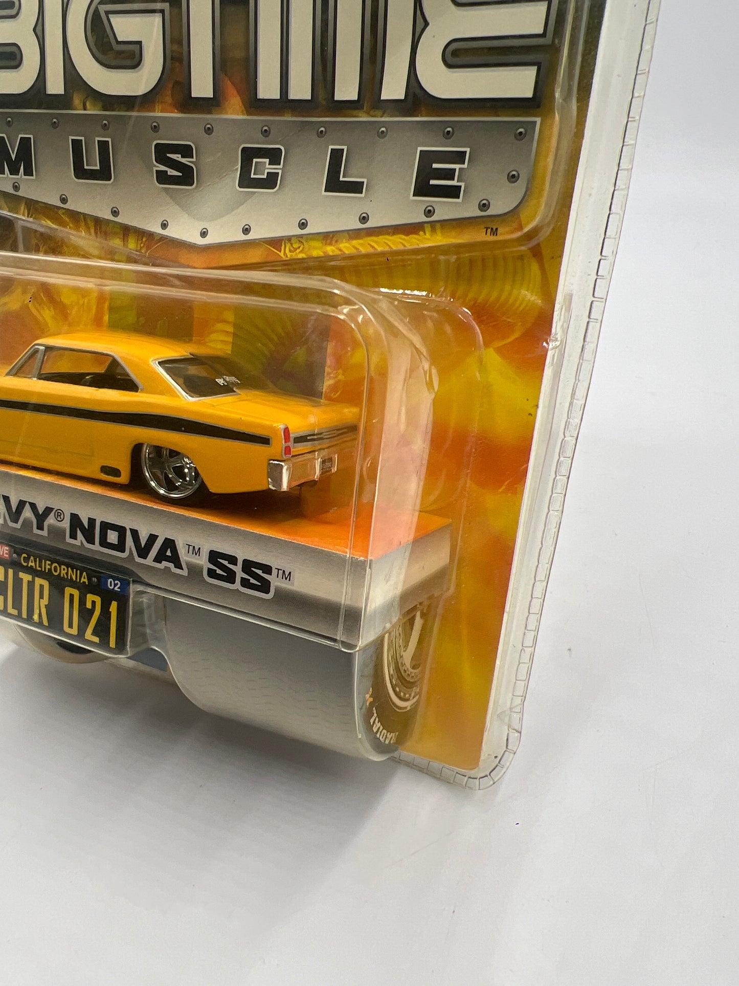 Jada Dub City Big Time Muscle 67 Chevy Nova SS Yellow 185A