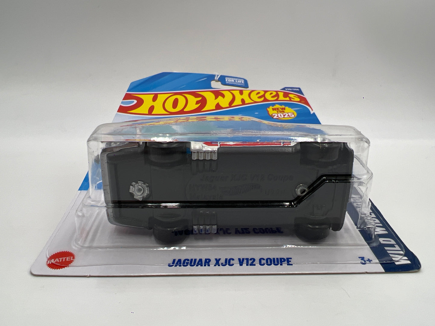 2025 Hot Wheels N Case Wild Widebody #238 Jaguar XJC V12 Coupe White 65D