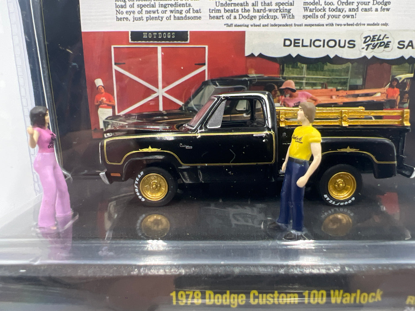 2024 M2 Machines Diorama R05 1978 Dodge Custom 100 Warlock Black 199E