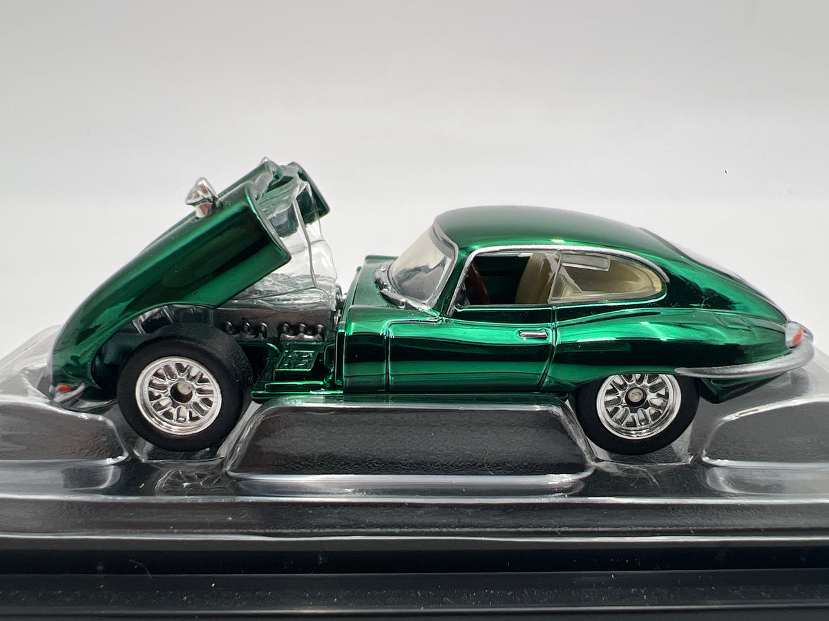2023 Hot Wheels RLC #9099/30000 1964 Jaguar E-Type Green