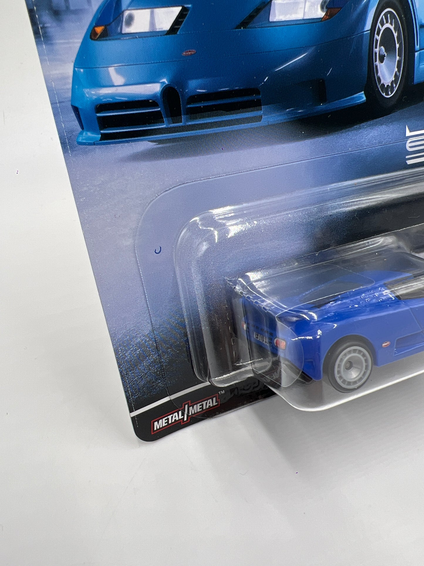 Hot Wheels Premium Exotic Envy #4 94 Bugatti EB110 Blue 243H
