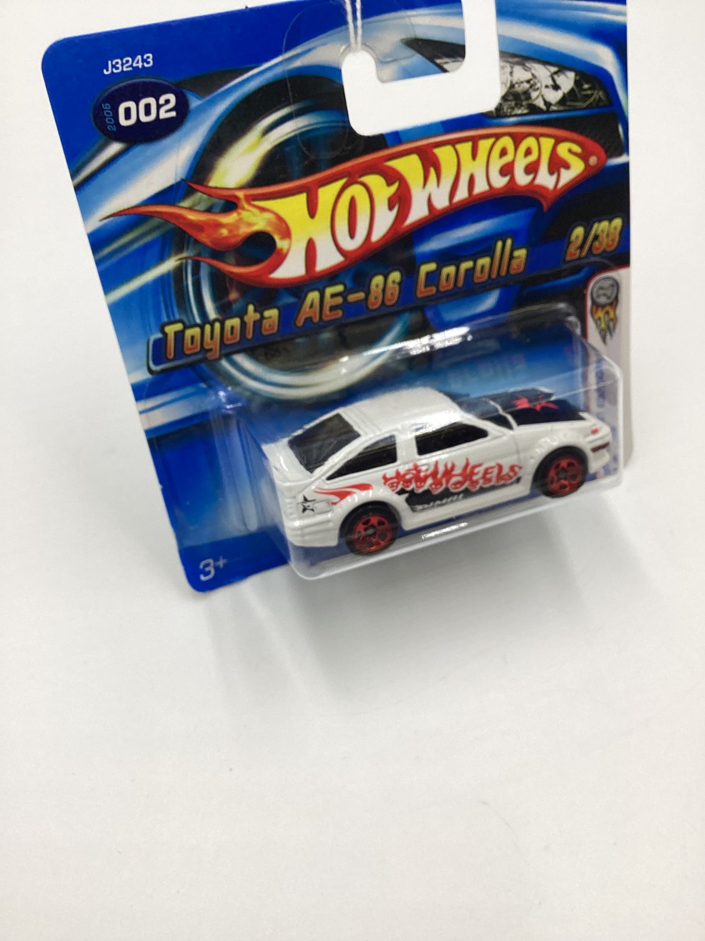 2006 Hot Wheels #002 Toyota AE-86 Corolla White Short Card SR