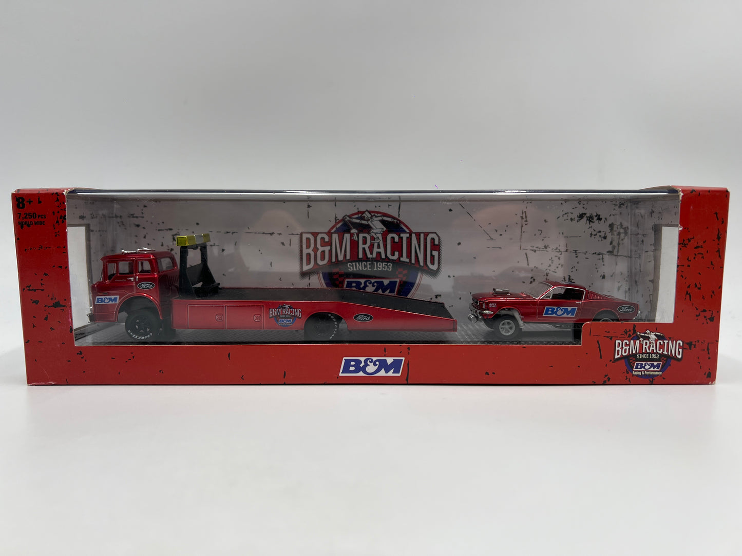 M2 Machines Auto Haulers R44 1970 Ford C-600 Truck & 1966 Mustang Gasser B&M
