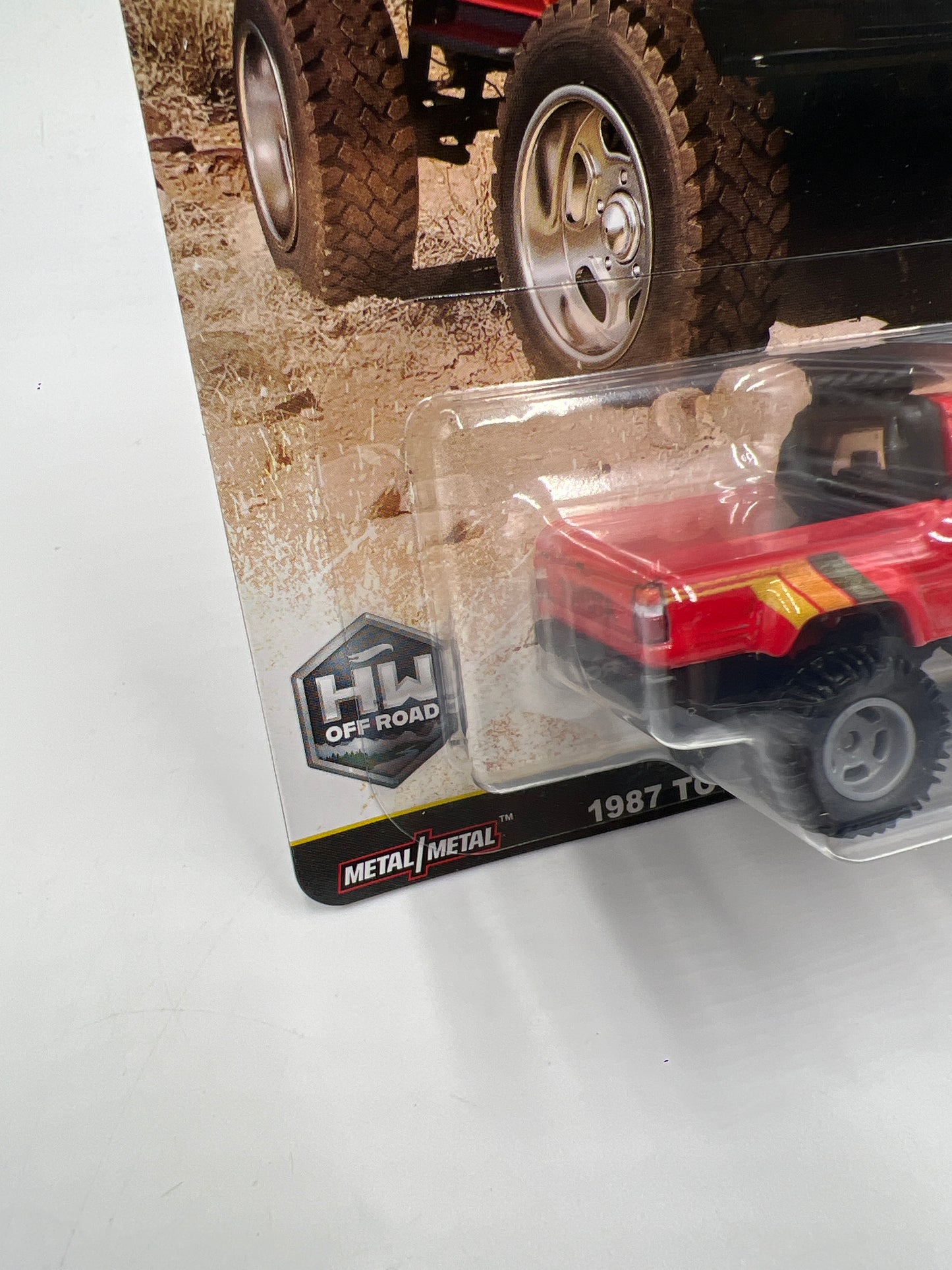 2025 Hot Wheels Car Culture HW Off Road #1 1987 Toyota Pickup Truck Red 257B