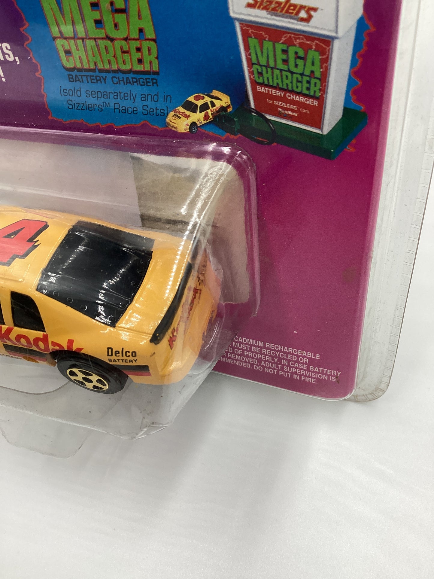 Playing Mantis Sizzlers Rechargeable Motorized Racers Kodak Film Sterling Marlin Yellow #4 (SR)