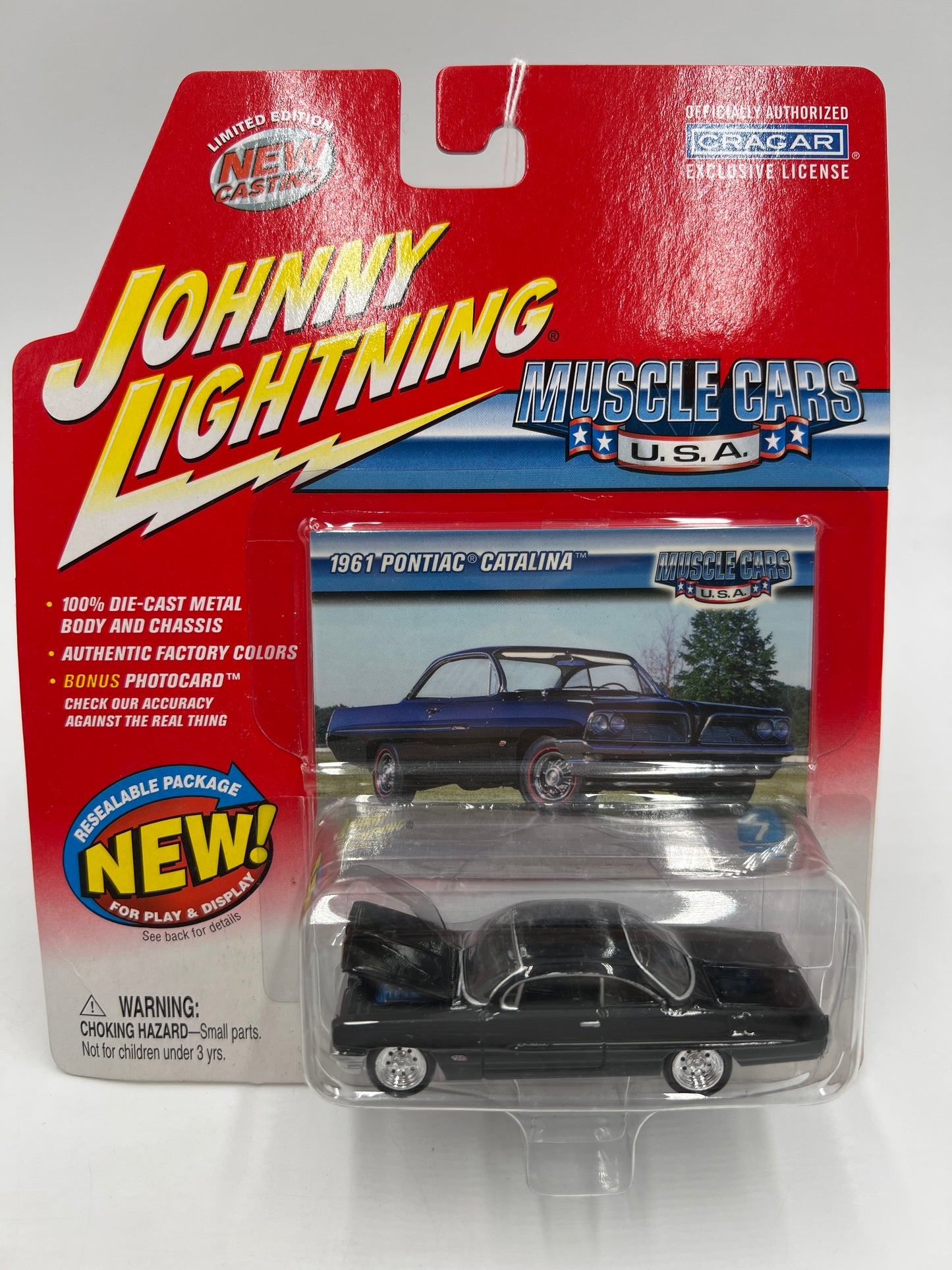 Johnny Lightning Muscle Cars USA #7 1961 Pontiac Catalina Black