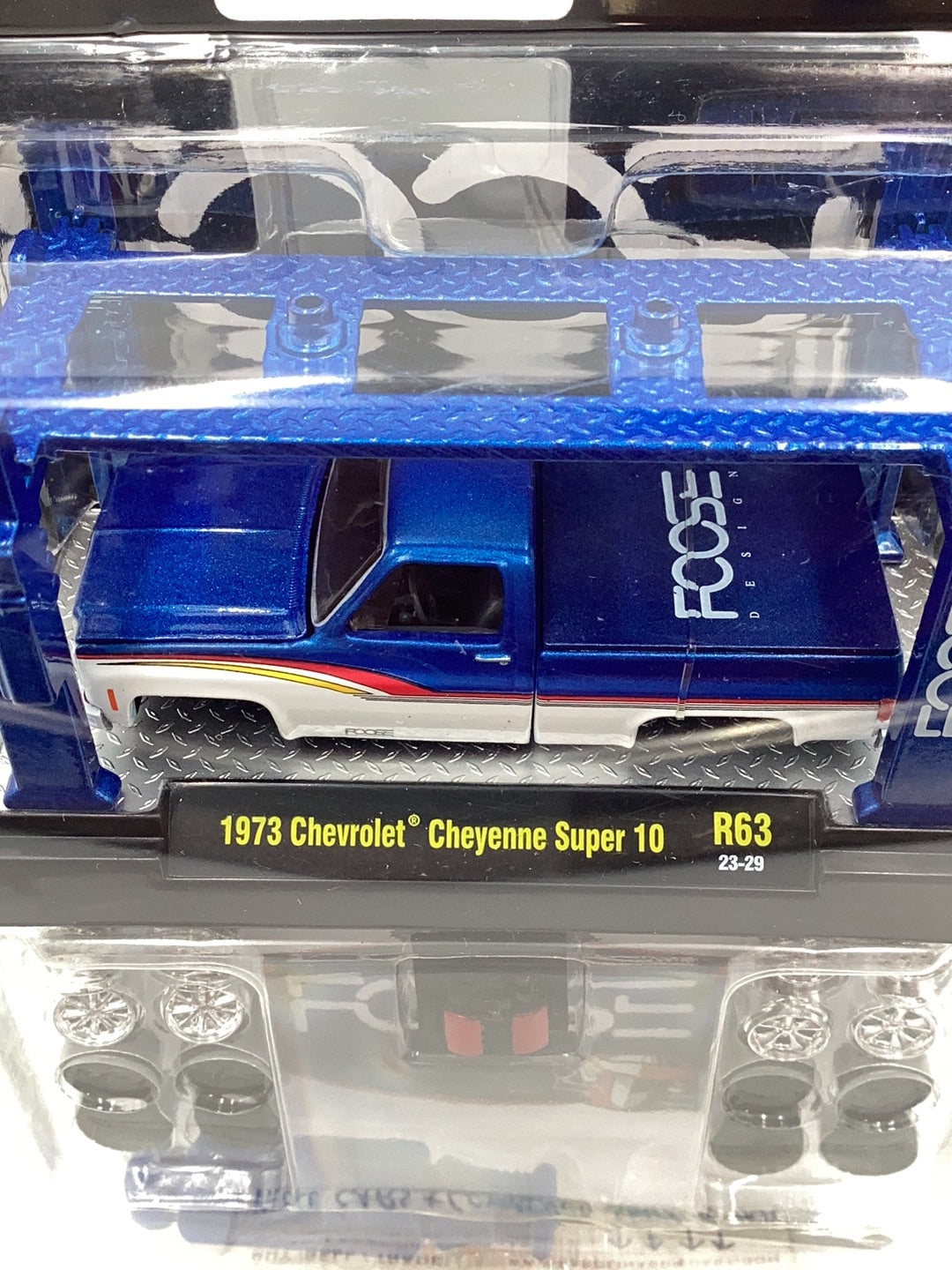 M2 Model Kit 1973 Chevrolet Cheyenne Super 10 R63