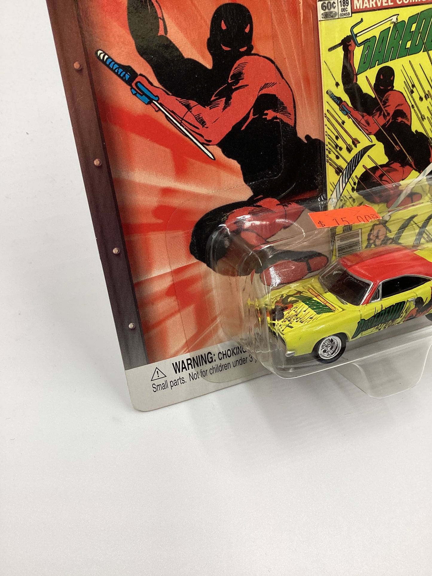 Johnny Lightning Marvel Daredevil #26 69 Dodge Charger Yellow 232A