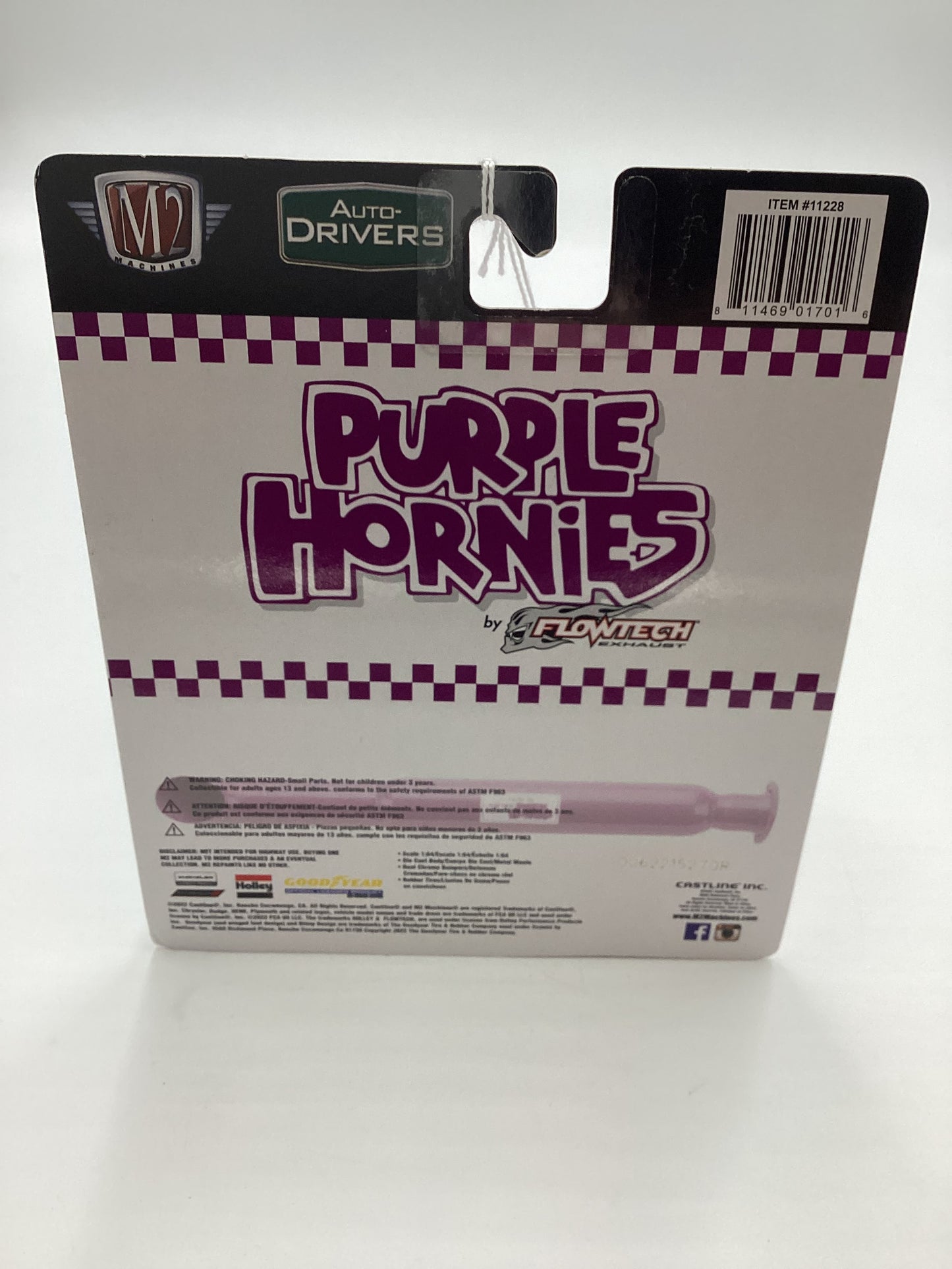 M2 Machines Auto Driver Purple Hornies 1969 Plymouth Road Runner 440 6-Pack White R83 191B