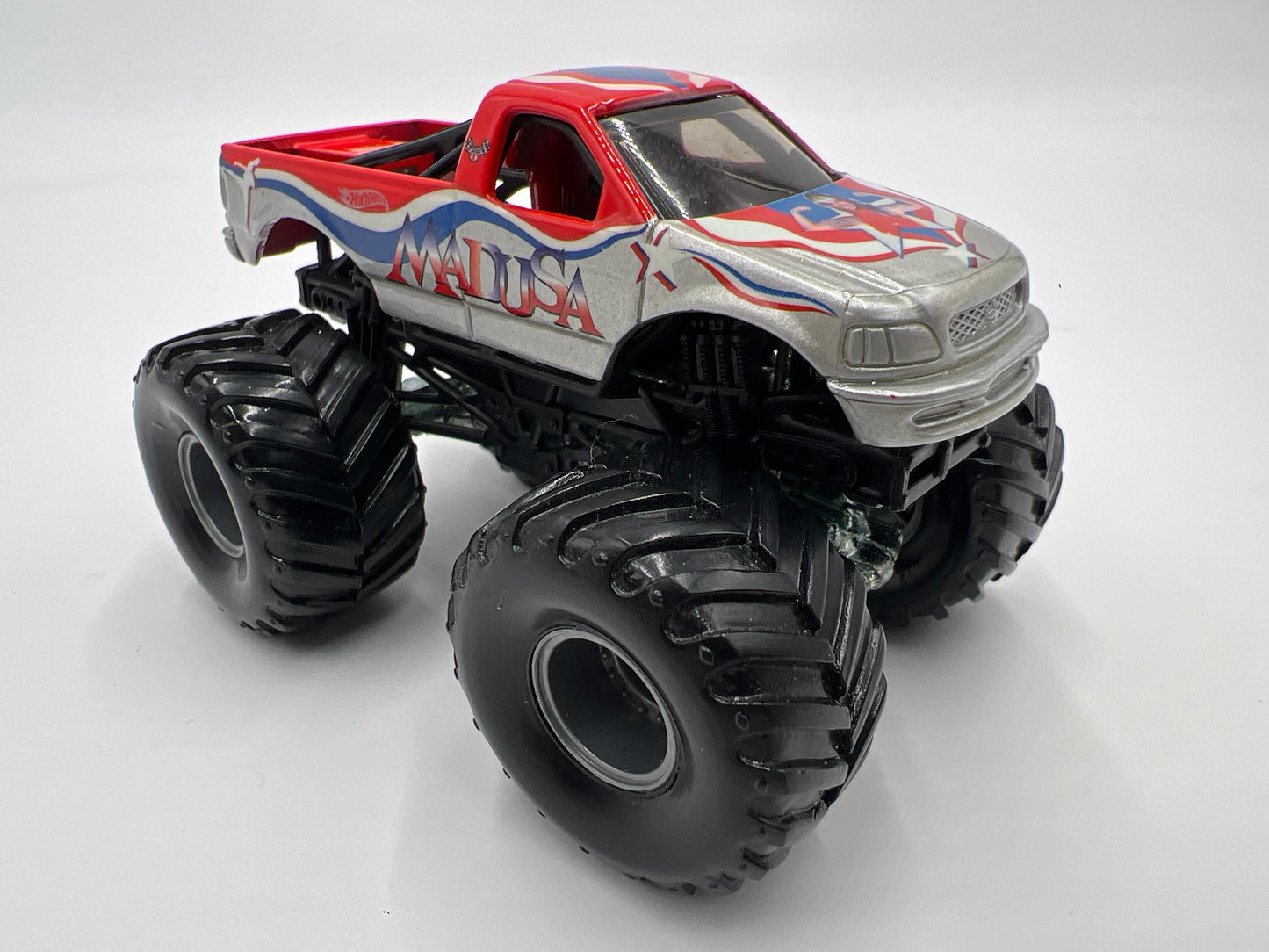 Hot Wheels 1:64 Monster Jam Small Wheel/Metal Base Madusa Loose