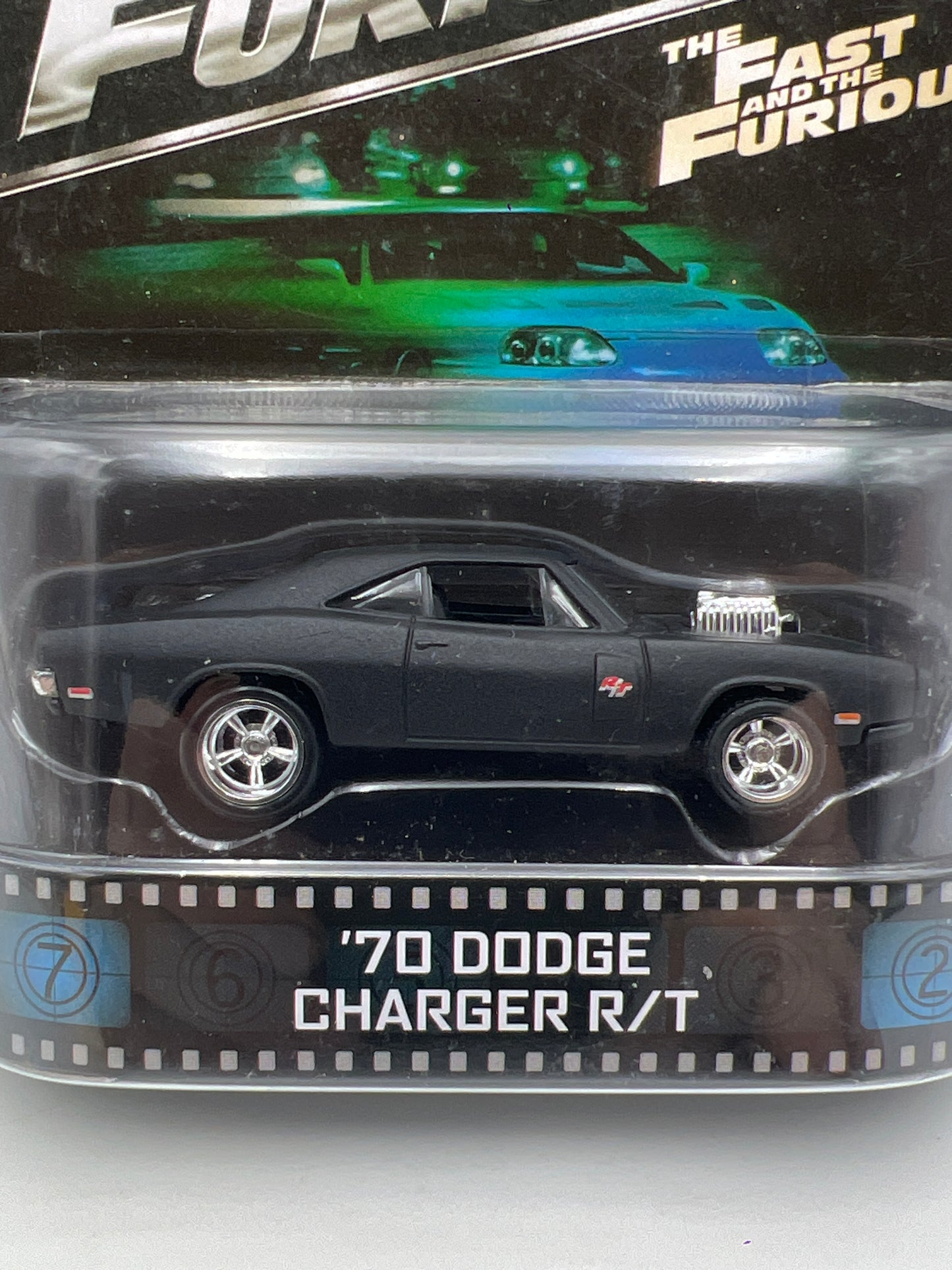 Hot Wheels Retro Entertainment The Fast And The Furious 70 Dodge Charger R/T W/Protector