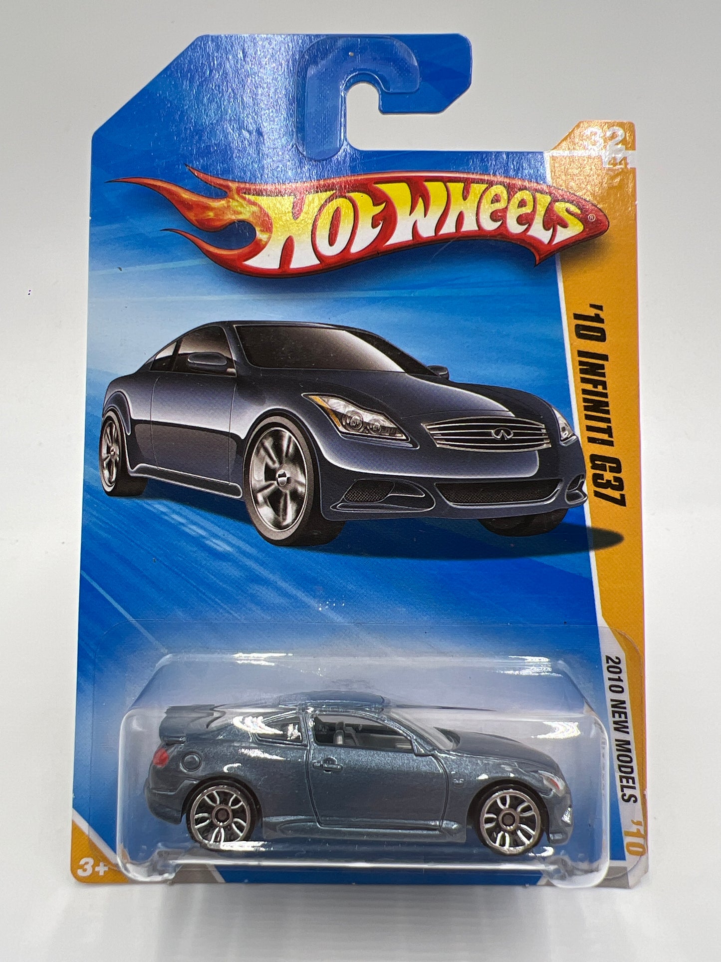 2010 Hot Wheels New Models #32 10 Infiniti G37 Blue W/Protector #1