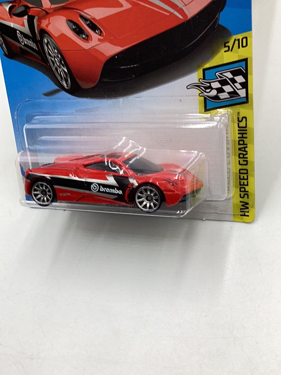 2019 Hot wheels #148 Pagani Huayra red #103B