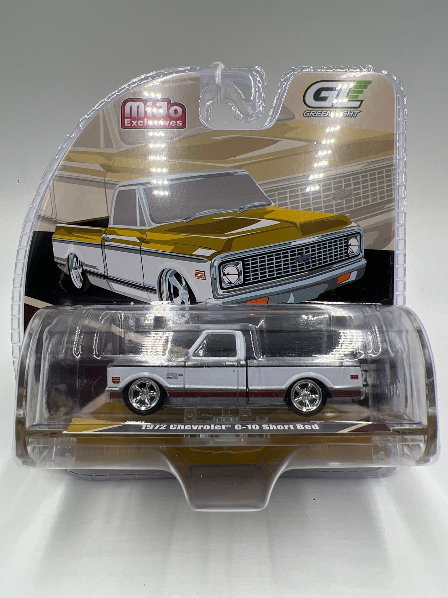 Greenlight Mijo Exclusives RAW CHASE 1972 Chevrolet C10 Short Bed Yellow