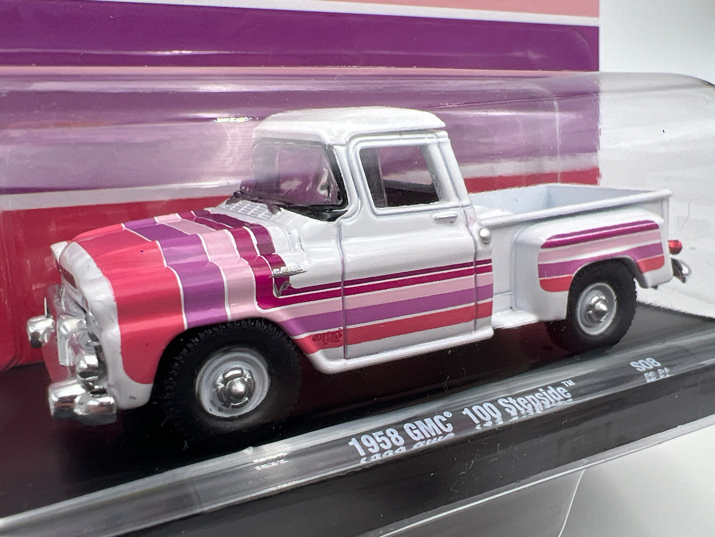 M2 Machines Auto Drivers S08 Desert Fox 1958 GMC 100 Stepside