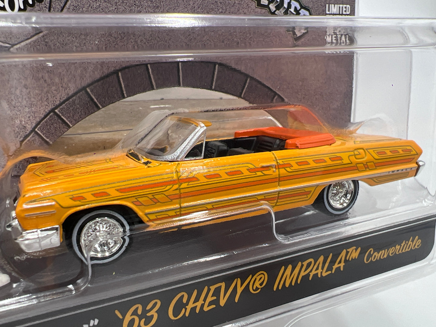 Greenlight x DGA Homie Rollerz 63 Chevy Impala Convertible & Big Los/Pistoman 222F