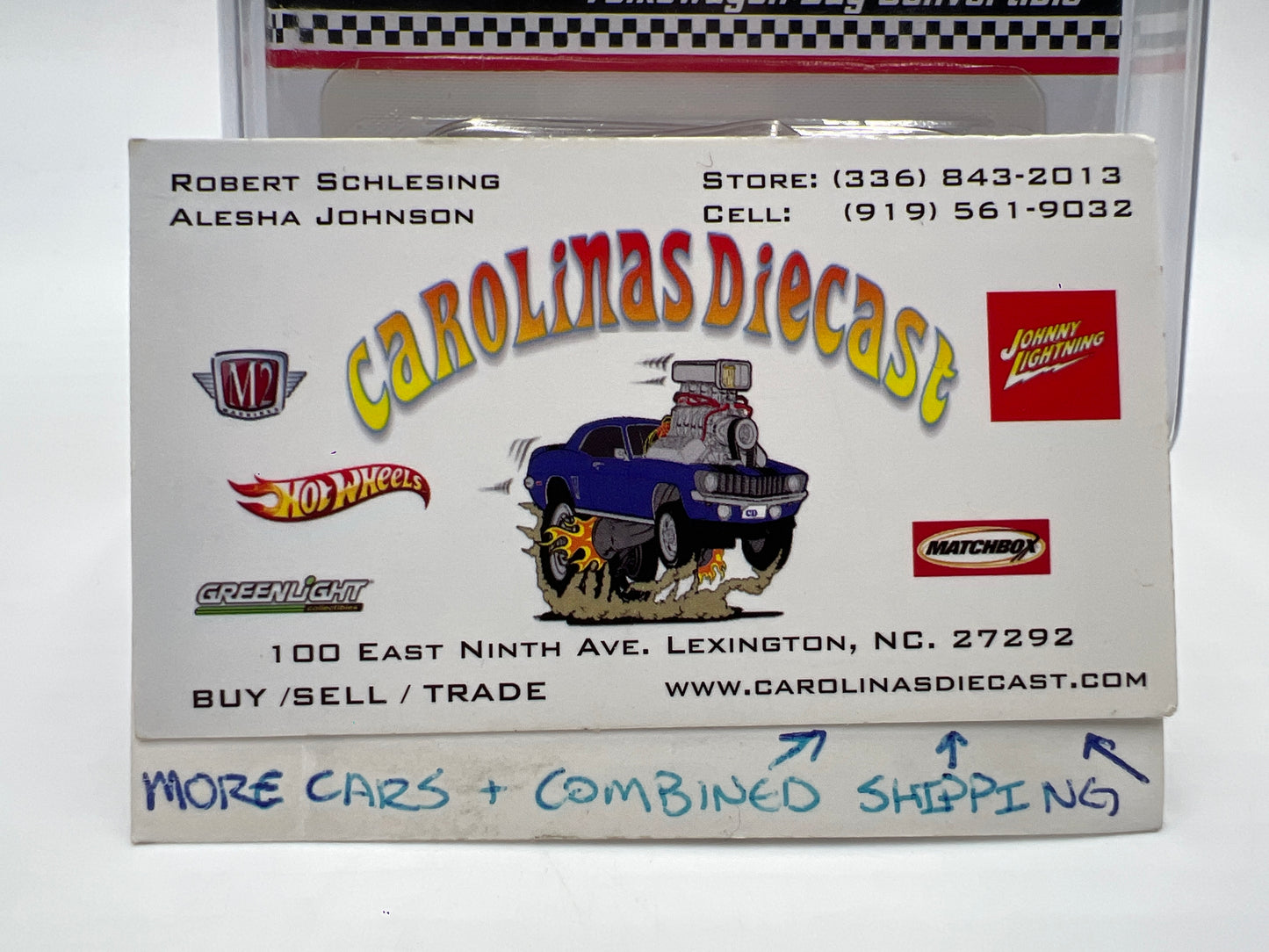 2006 Hot Wheels 20th Annual Collectors Convention 7466/10000 Volkswagen Bug Convertible Pink W/Protector