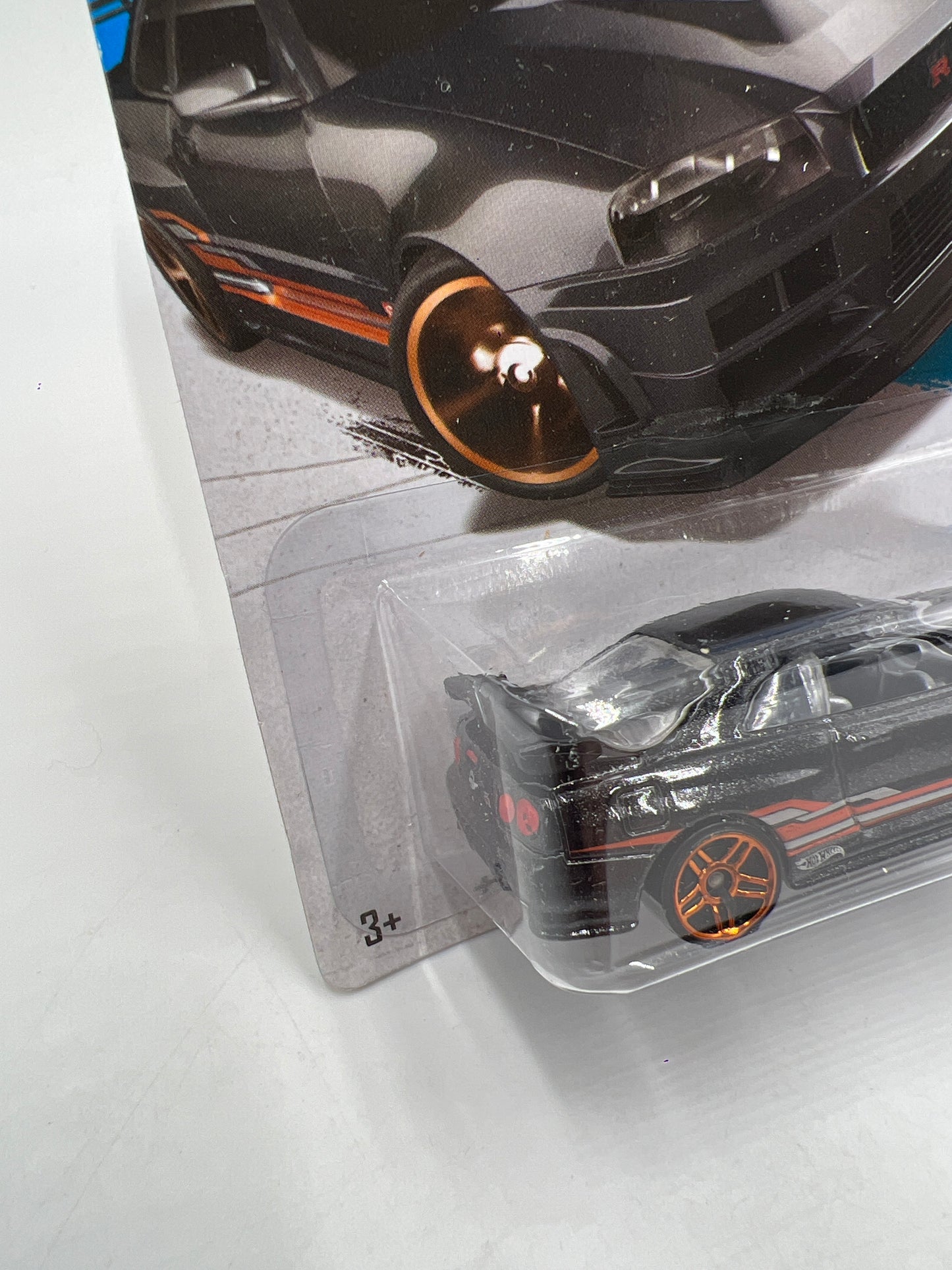 2013 Hot Wheels Showroom #158 Nissan Skyline GT-R R34 Black W/Protector 2