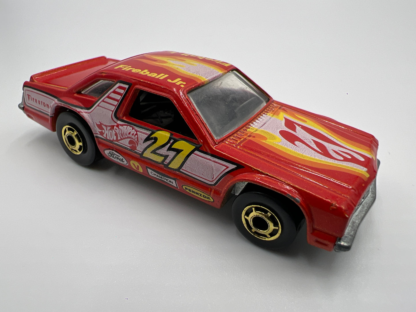 Hot Wheels The Hot Ones Blackwall Frontrunnin Fairmont #27 Red Loose