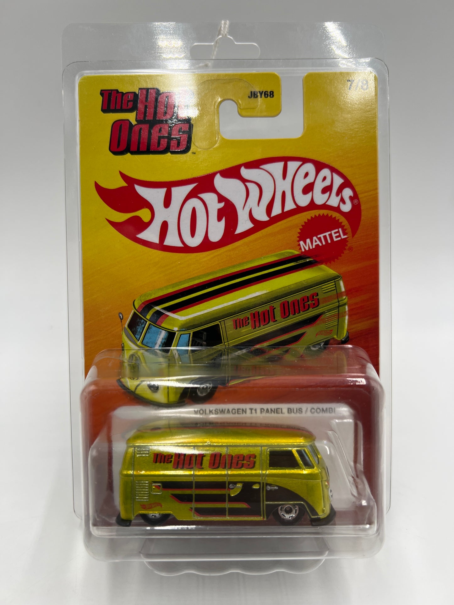 Hot Wheels Target Exclusive The Hot Ones #7 CHASE Volkswagen T1 Panel Bus Gold W/Protector