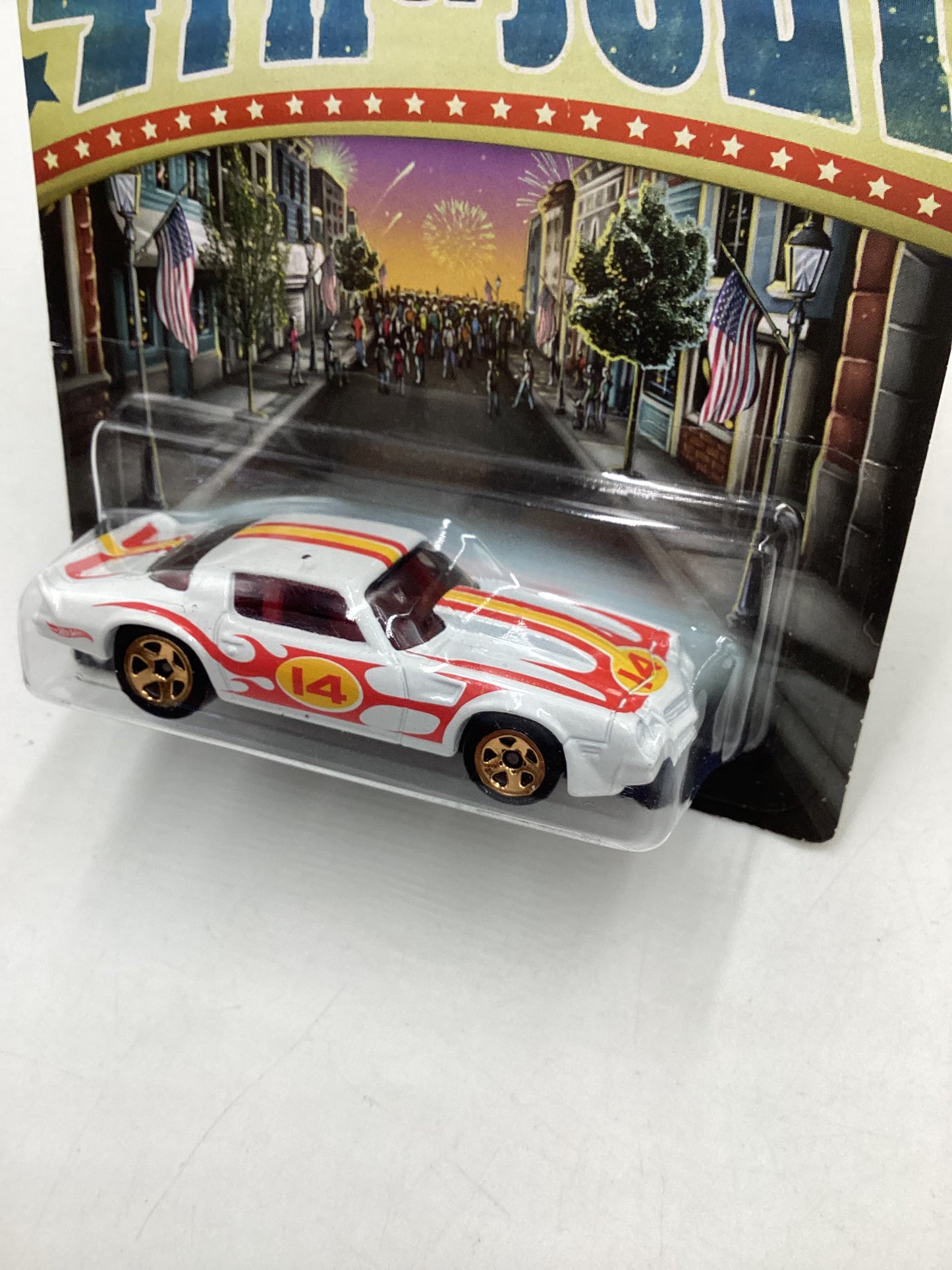 2014 Hot wheels 4th of July 2/6 81 Camaro 160K