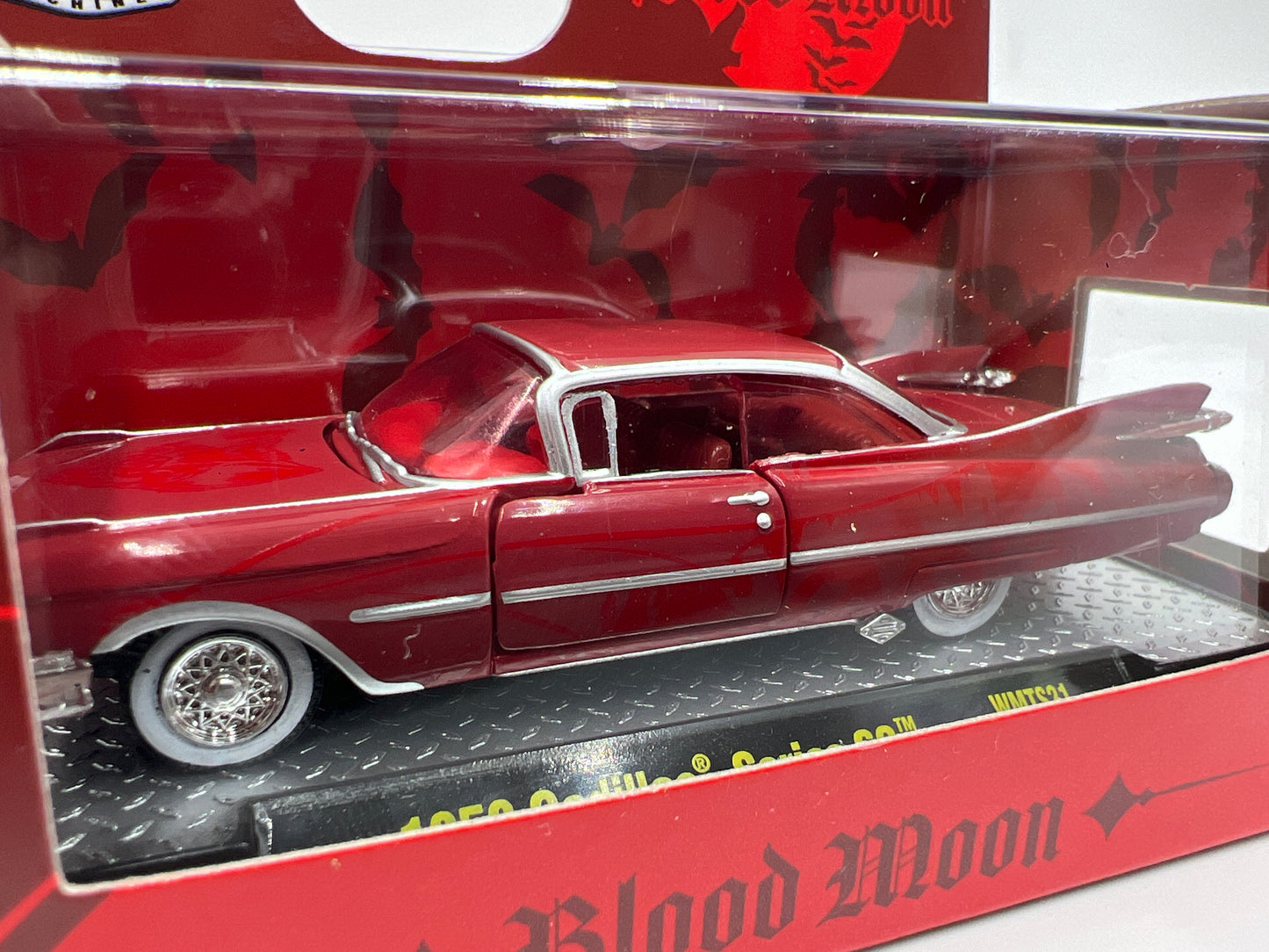 2025 M2 Machines Walmart Exclusive Halloween Blood Moon 1959 Cadillac Series 62 Red WMTS21