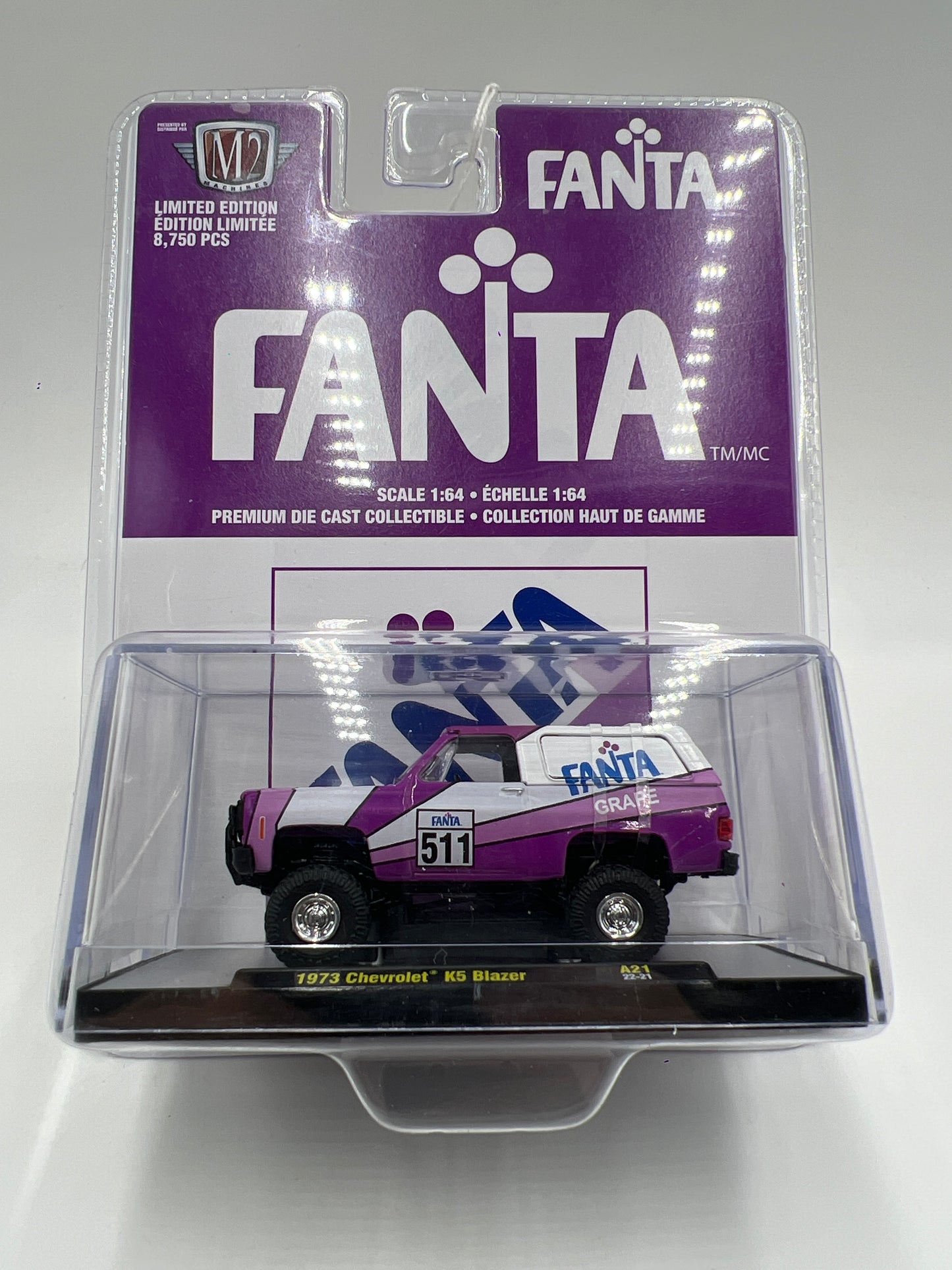 M2 Machines Fanta 1973 Chevrolet K5 Blazer Purple/White A21 196A