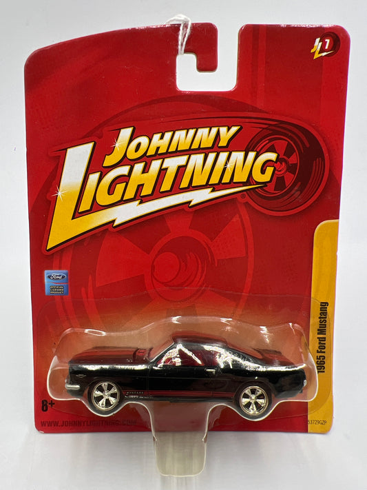 Johnny Lightning Small Card 1965 Ford Mustang Black