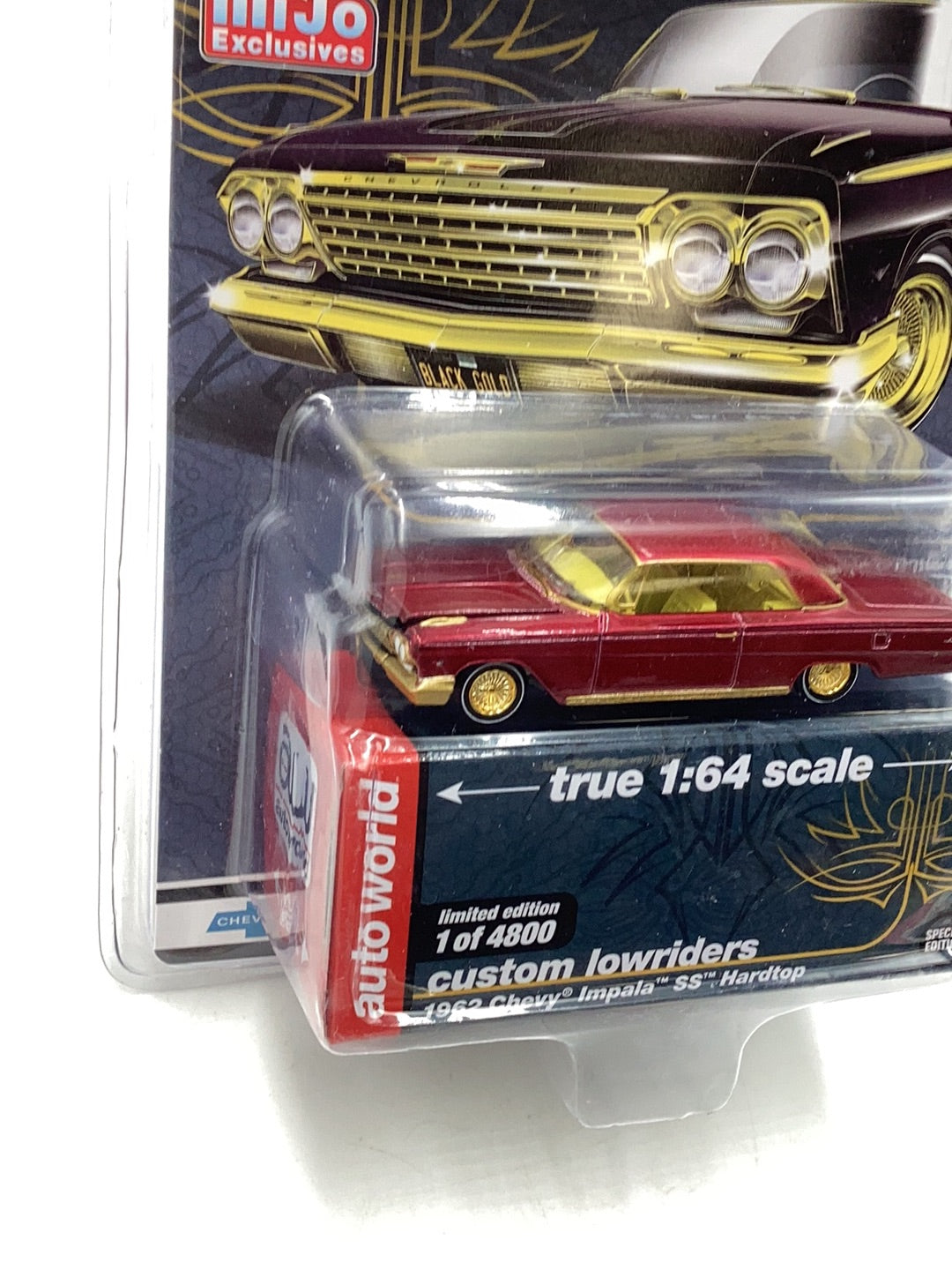 Auto world MiJo exclusive 1962 Chevy Impala SS Hardtop Chase