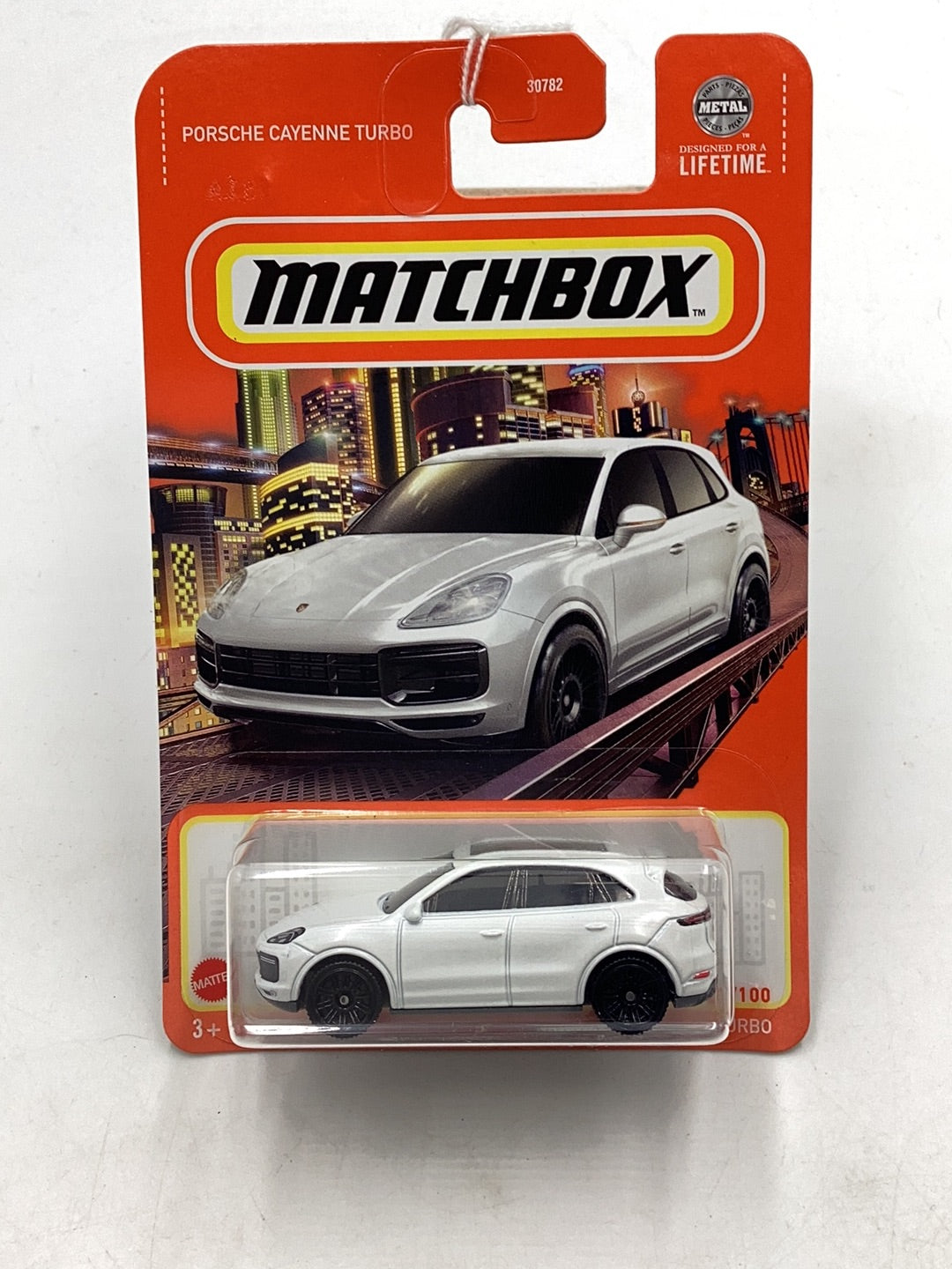 2024 matchbox #27 Porsche Cayenne Turbo 50F