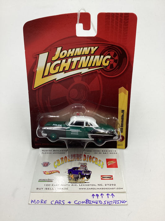 Johnny Lightning #15 1950 Oldsmobile 88 Emergency Service Division 227H