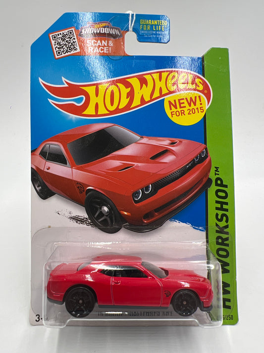 2015 Hot Wheels Workshop #235 15 Dodge Challenger SRT Hellcat Red