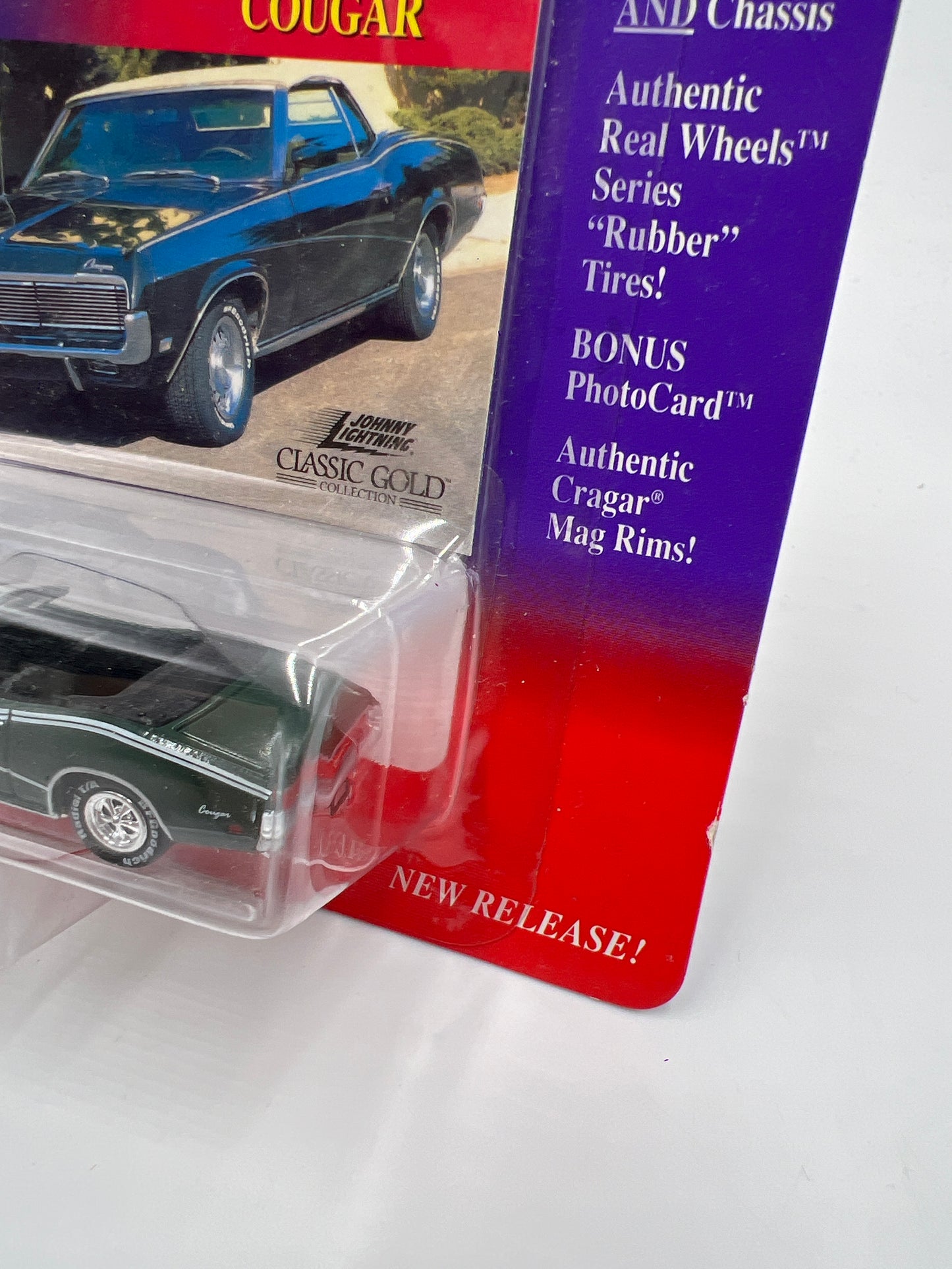 Johnny Lightning Classic Gold Collection 1969 Mercury Cougar Green 219C