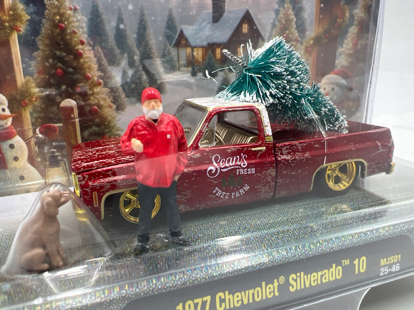 M2 Machines MiJo Exclusives Diorama CHASE Seans Fresh Tree Farm 1977 Chevrolet Silverado 10 Red MJS01